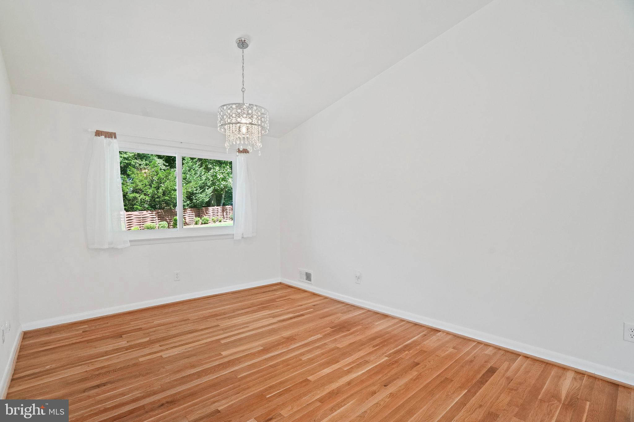 FERNWOOD - Residential Lease