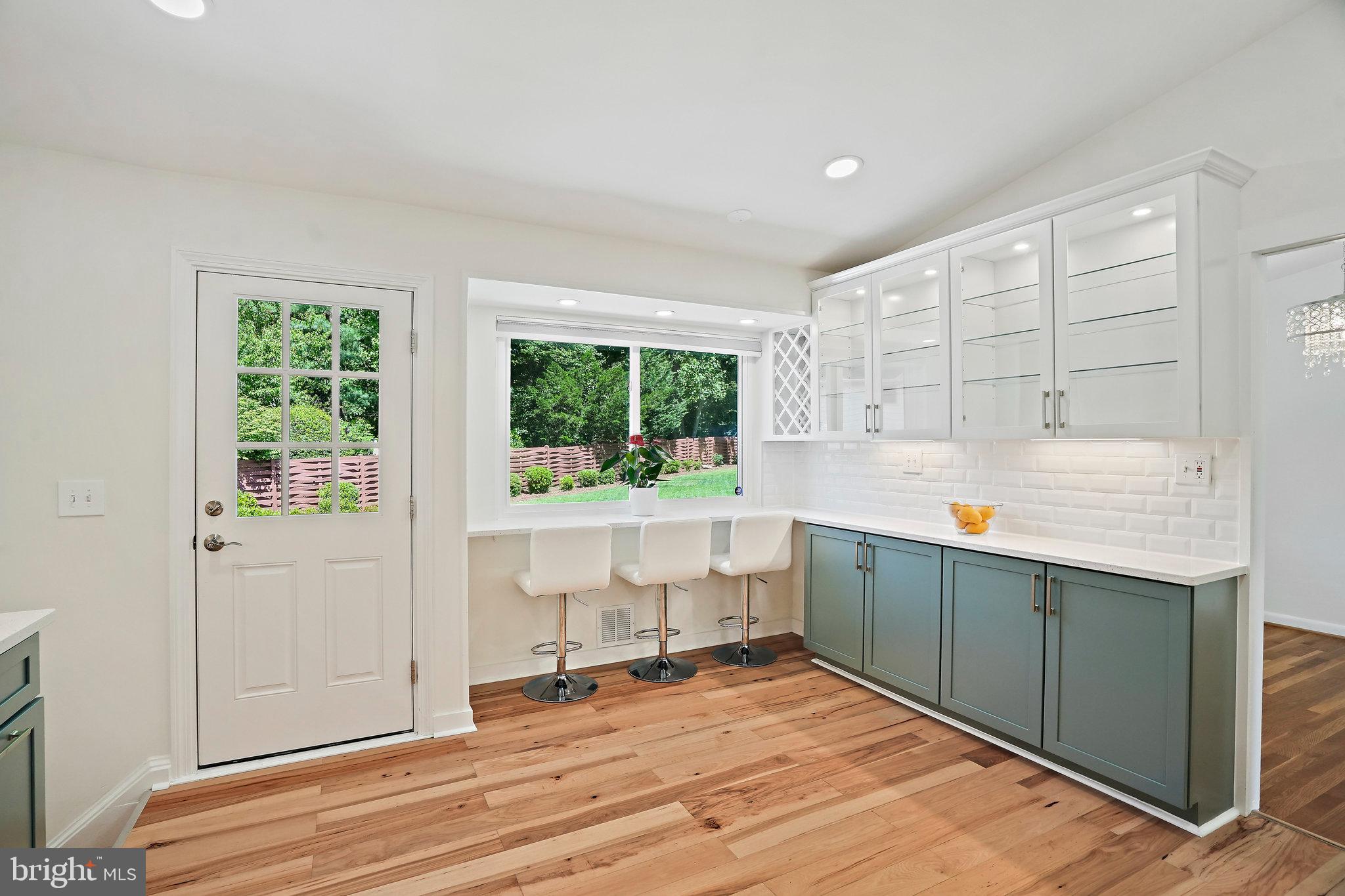 FERNWOOD - Residential Lease