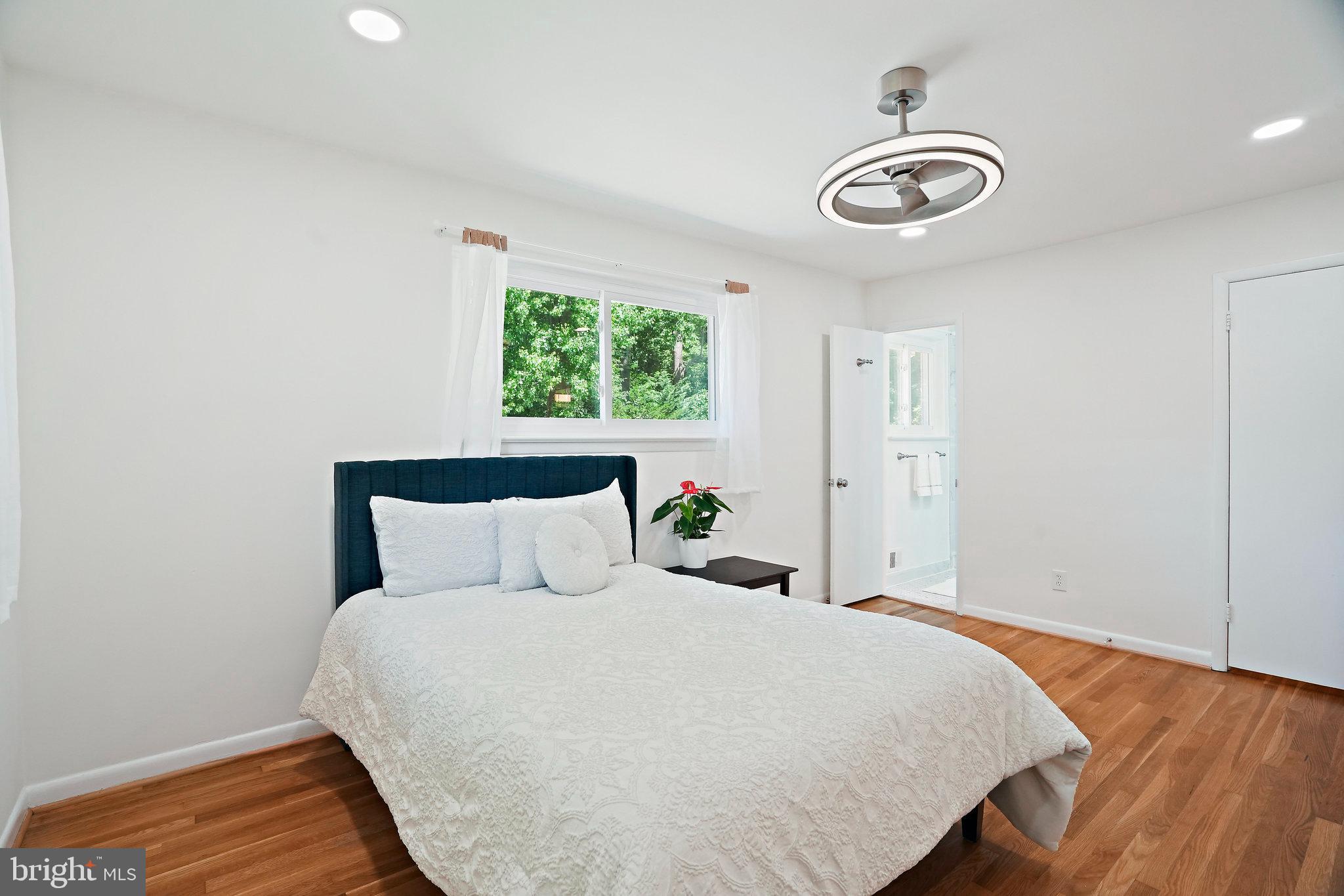 FERNWOOD - Residential Lease