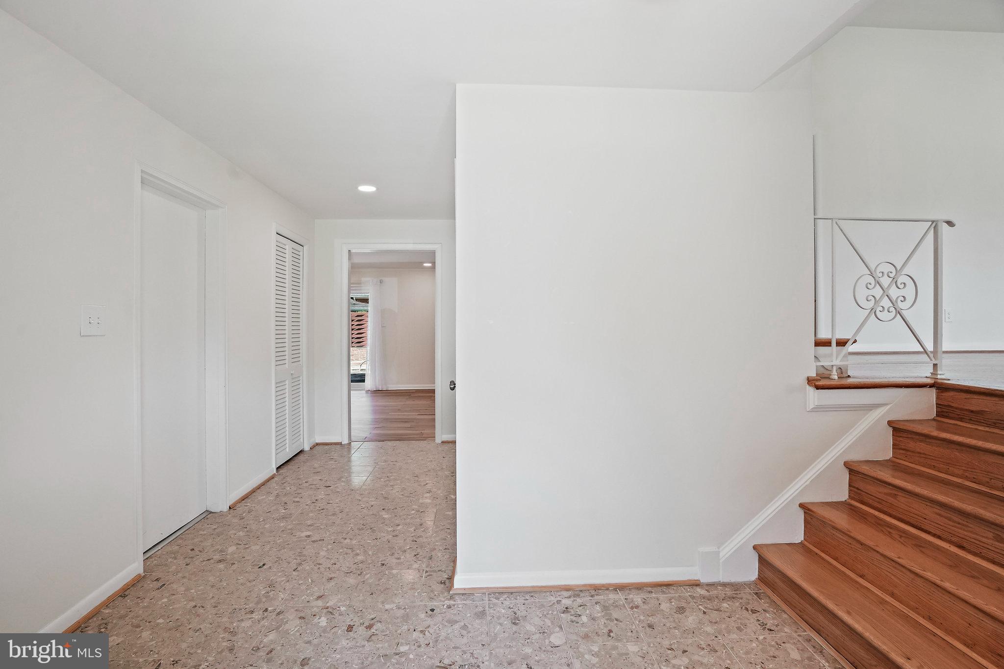 FERNWOOD - Residential Lease