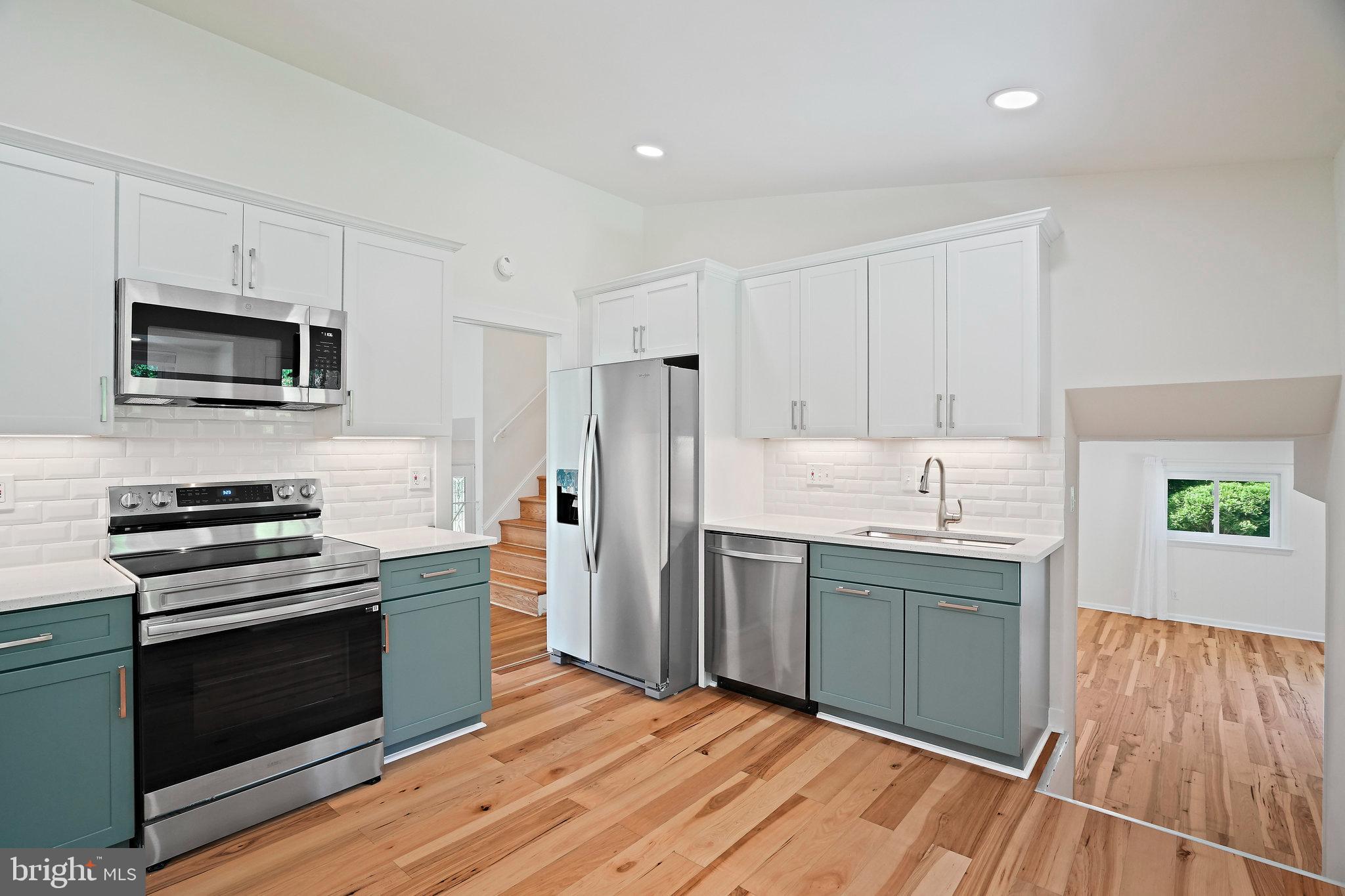 FERNWOOD - Residential Lease