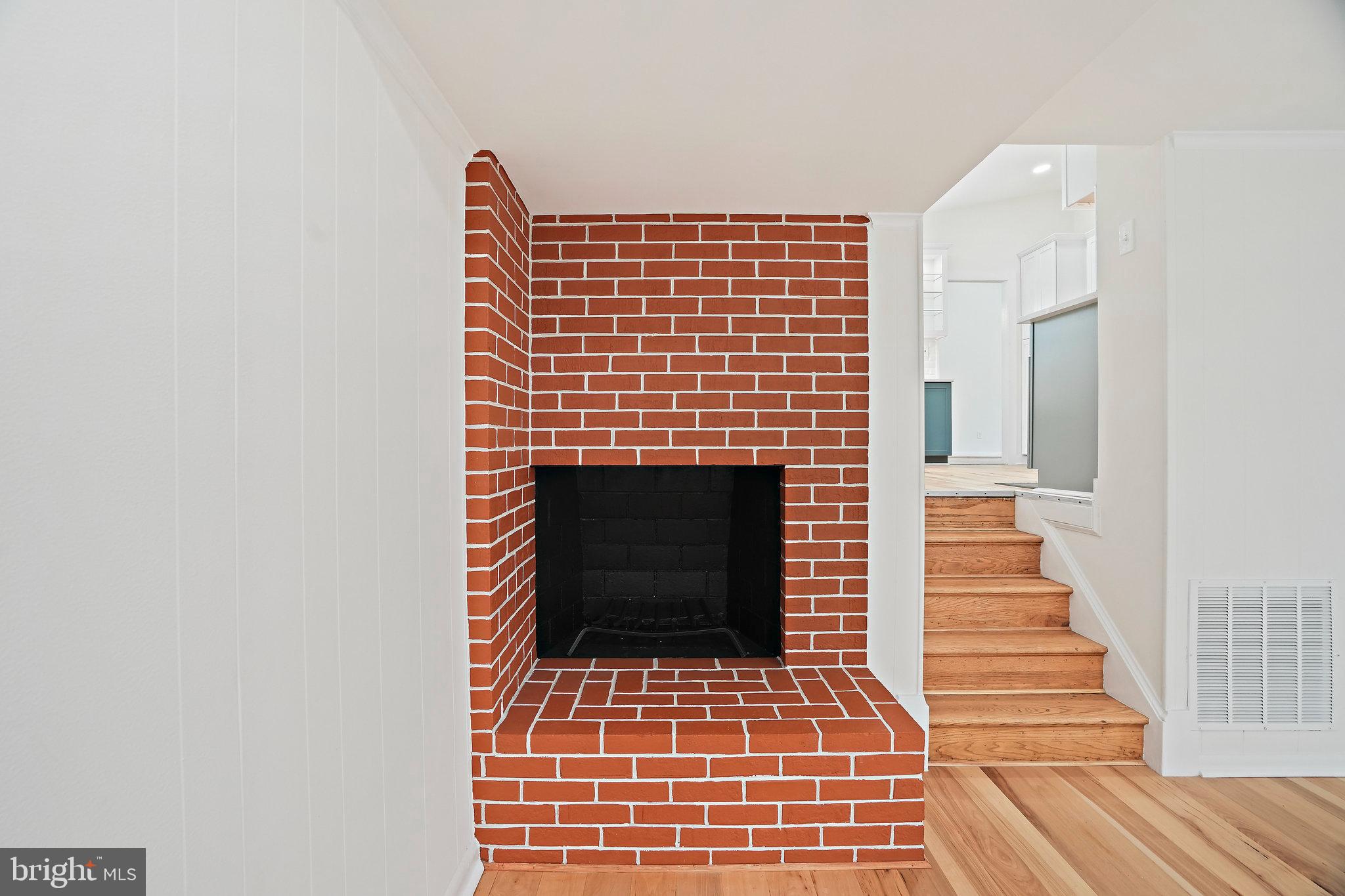 FERNWOOD - Residential Lease