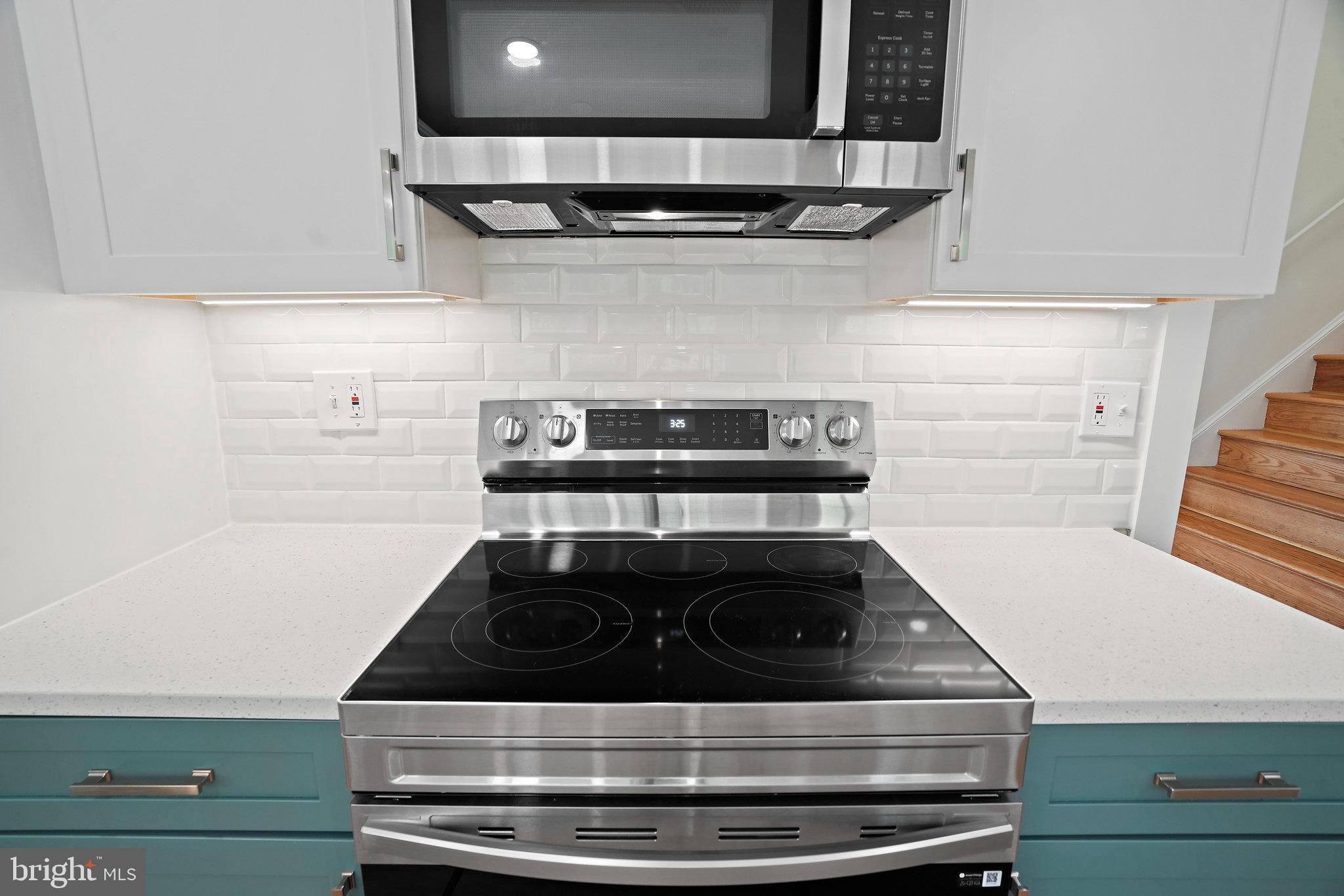 FERNWOOD - Residential Lease