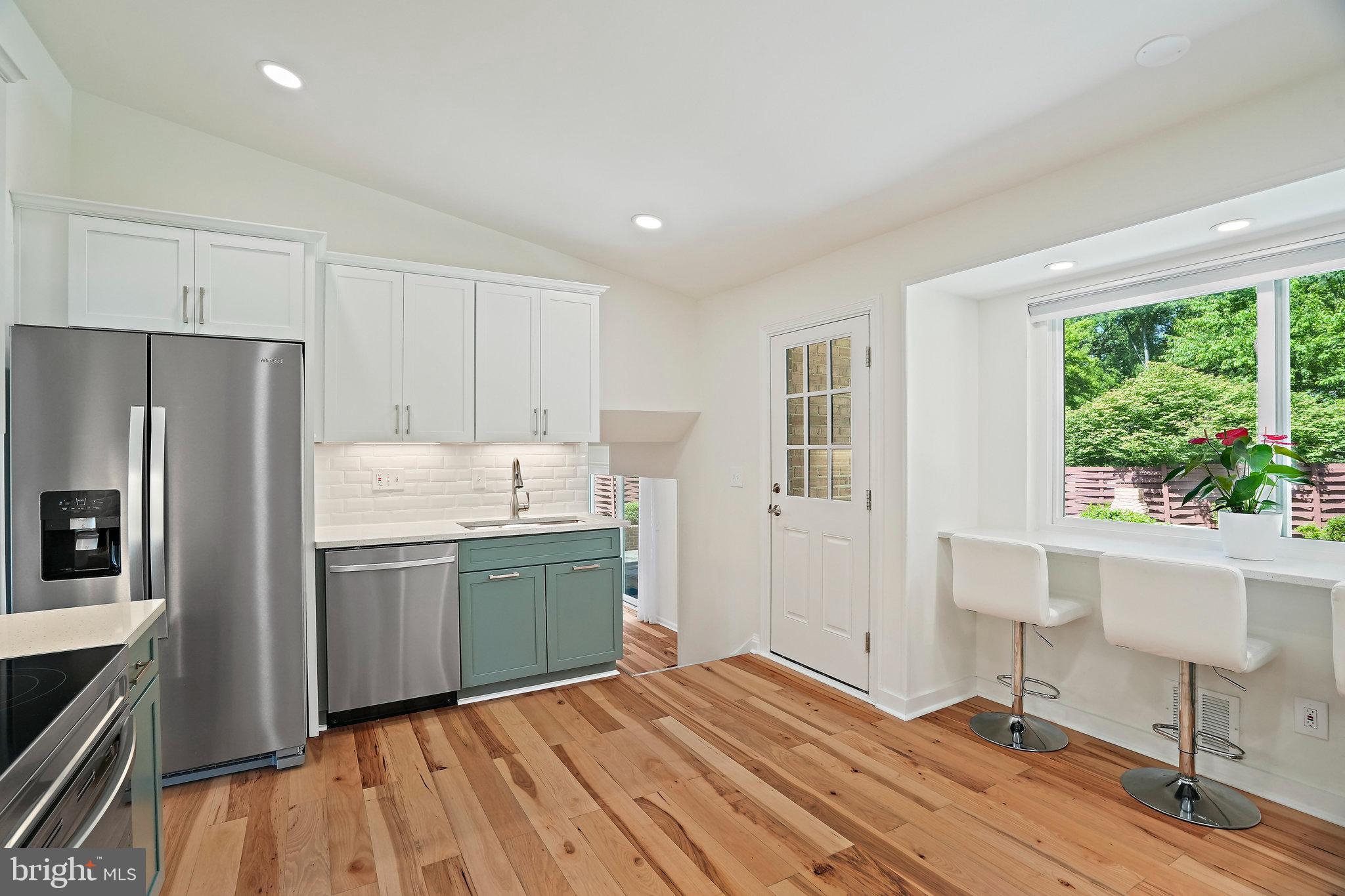 FERNWOOD - Residential Lease