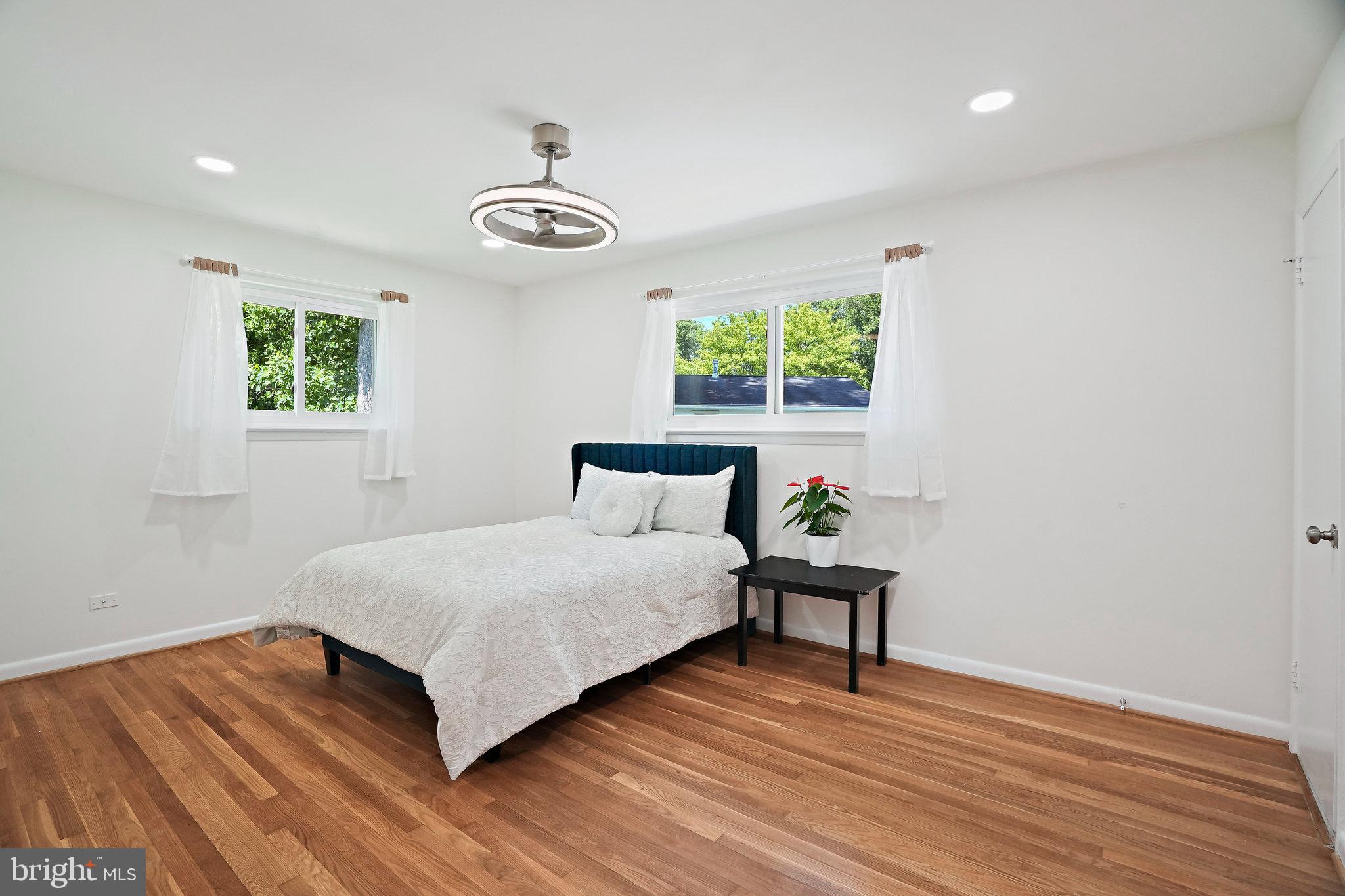 FERNWOOD - Residential Lease