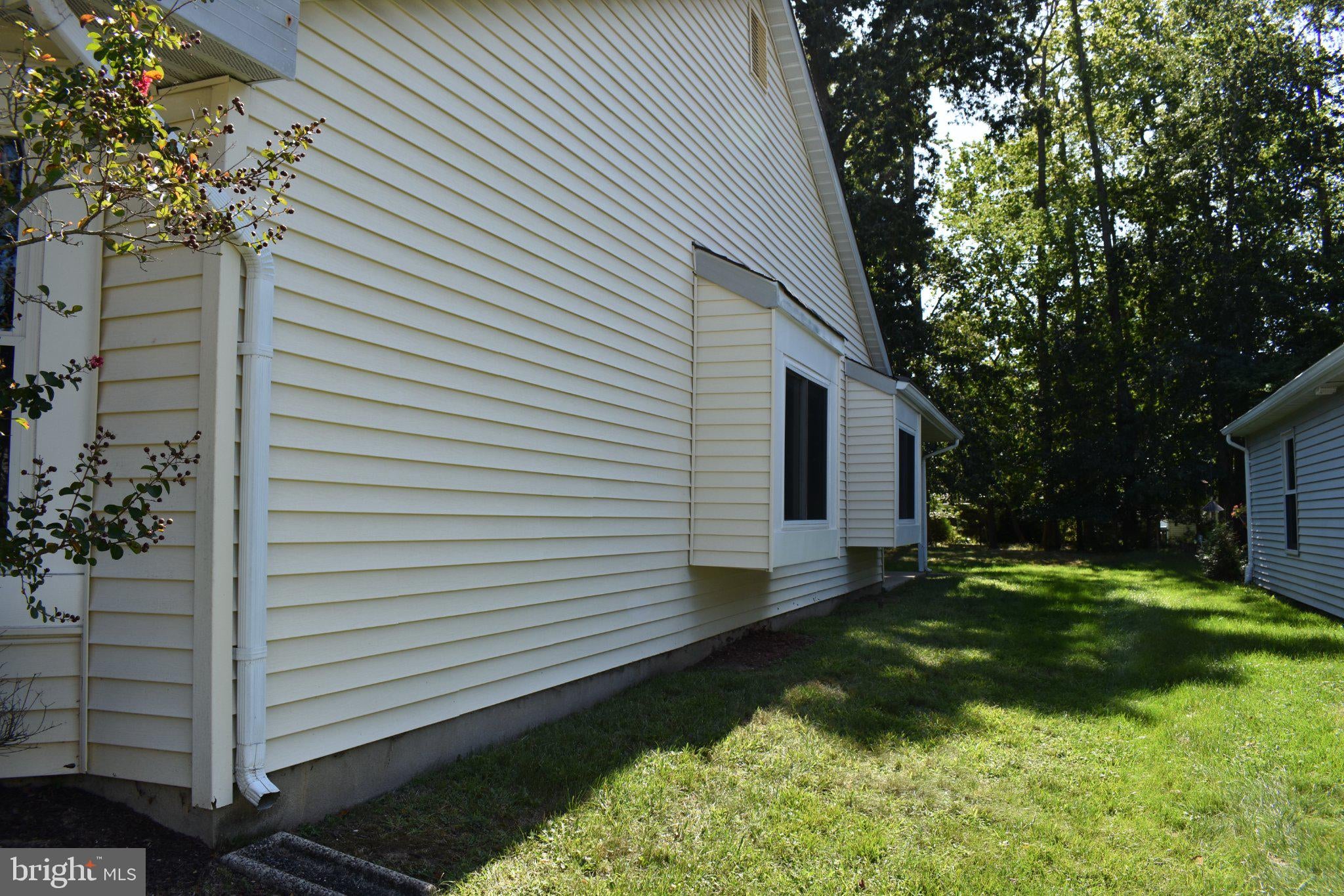 119 LANTERN PLACE