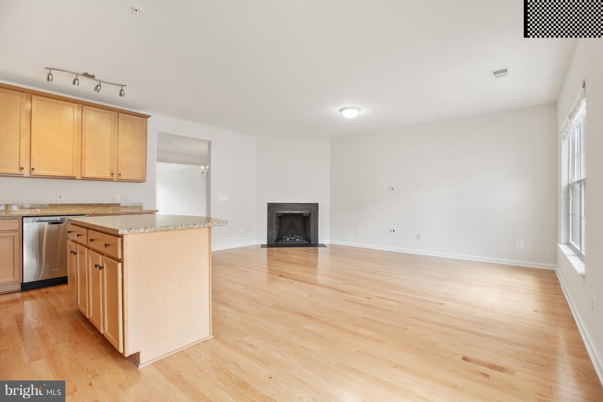 POTOMAC CLUB - Residential