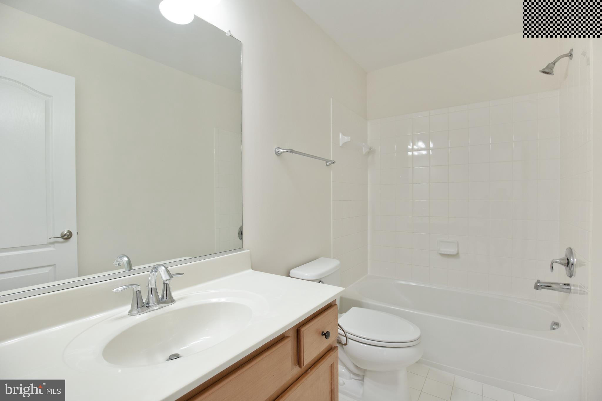 POTOMAC CLUB - Residential