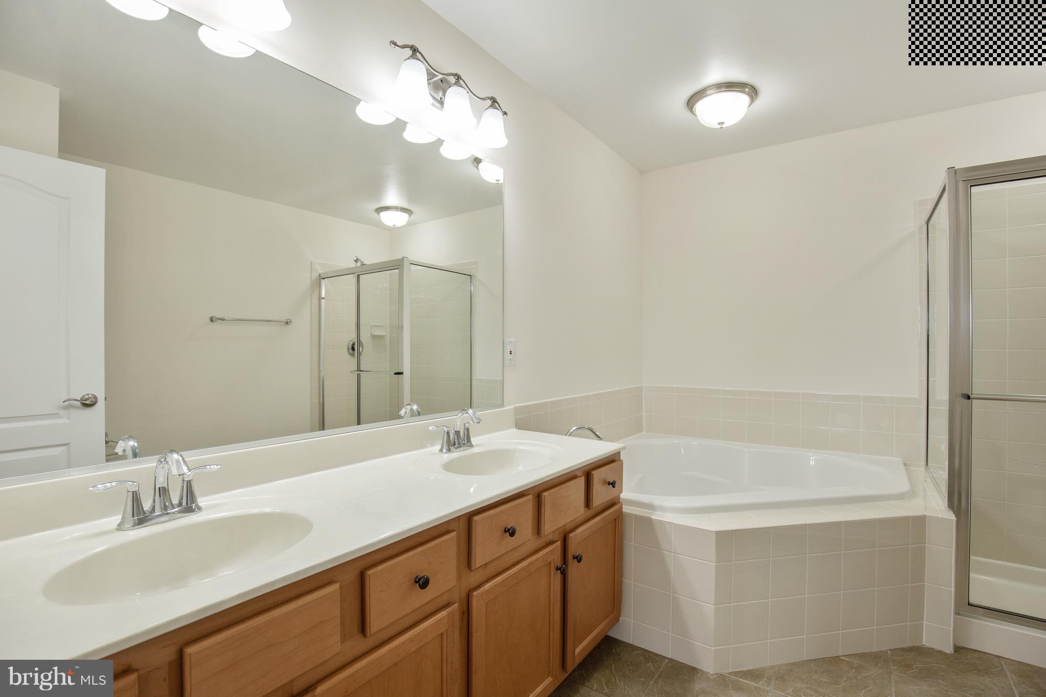 POTOMAC CLUB - Residential