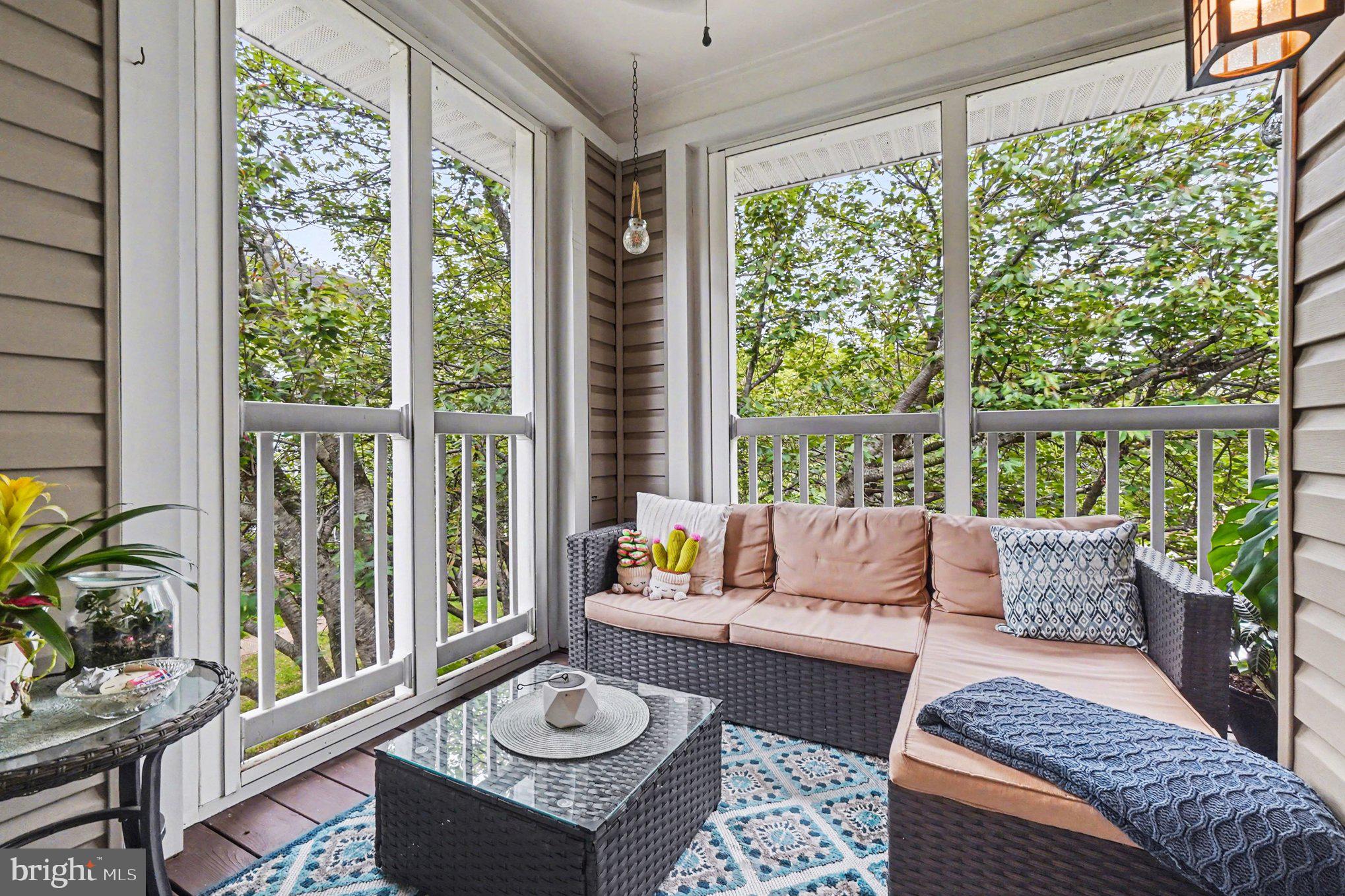 ENGLISH COUNTRY MANOR - Residential