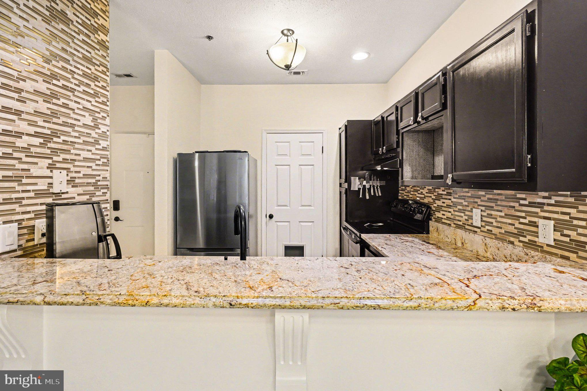 ENGLISH COUNTRY MANOR - Residential