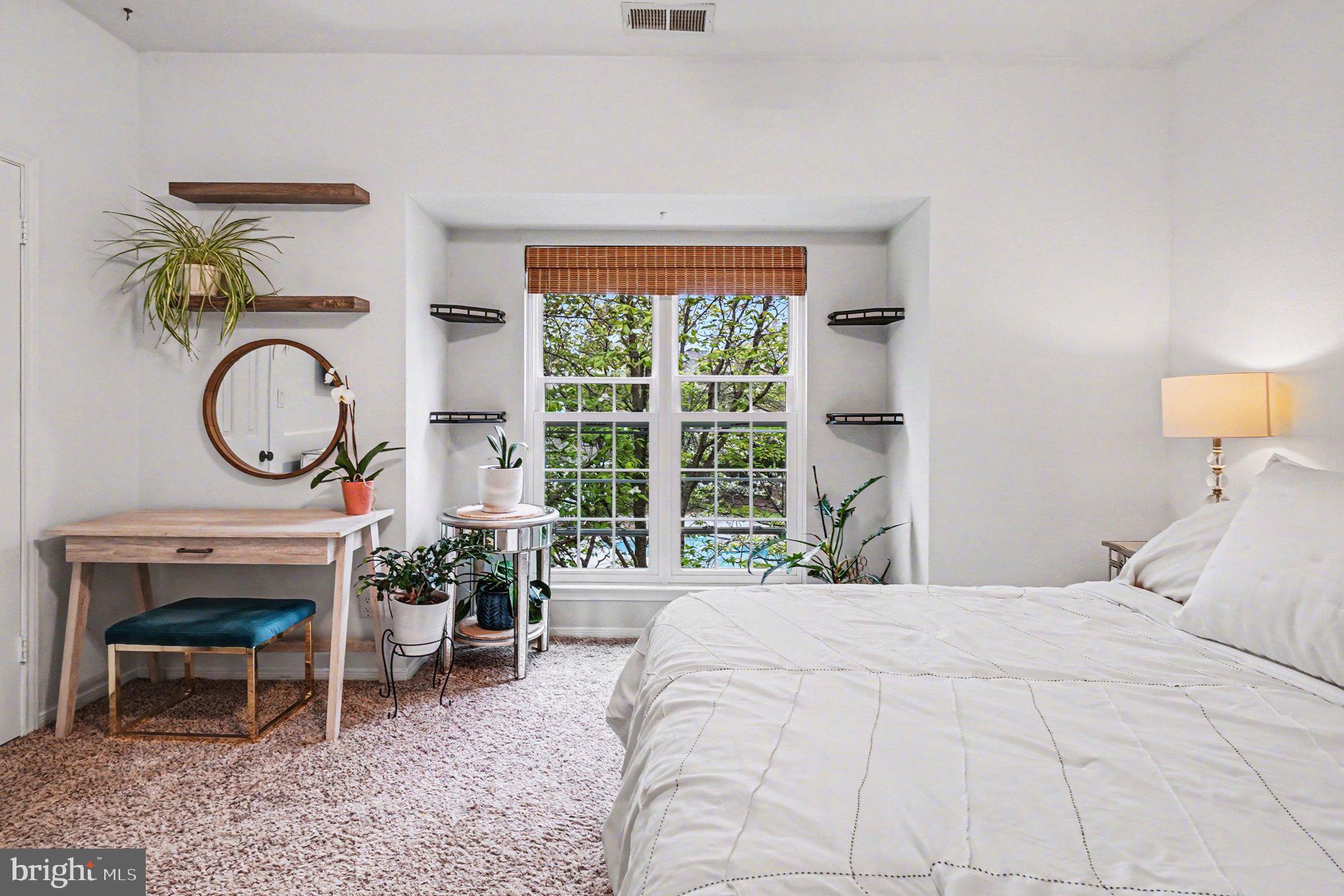 ENGLISH COUNTRY MANOR - Residential