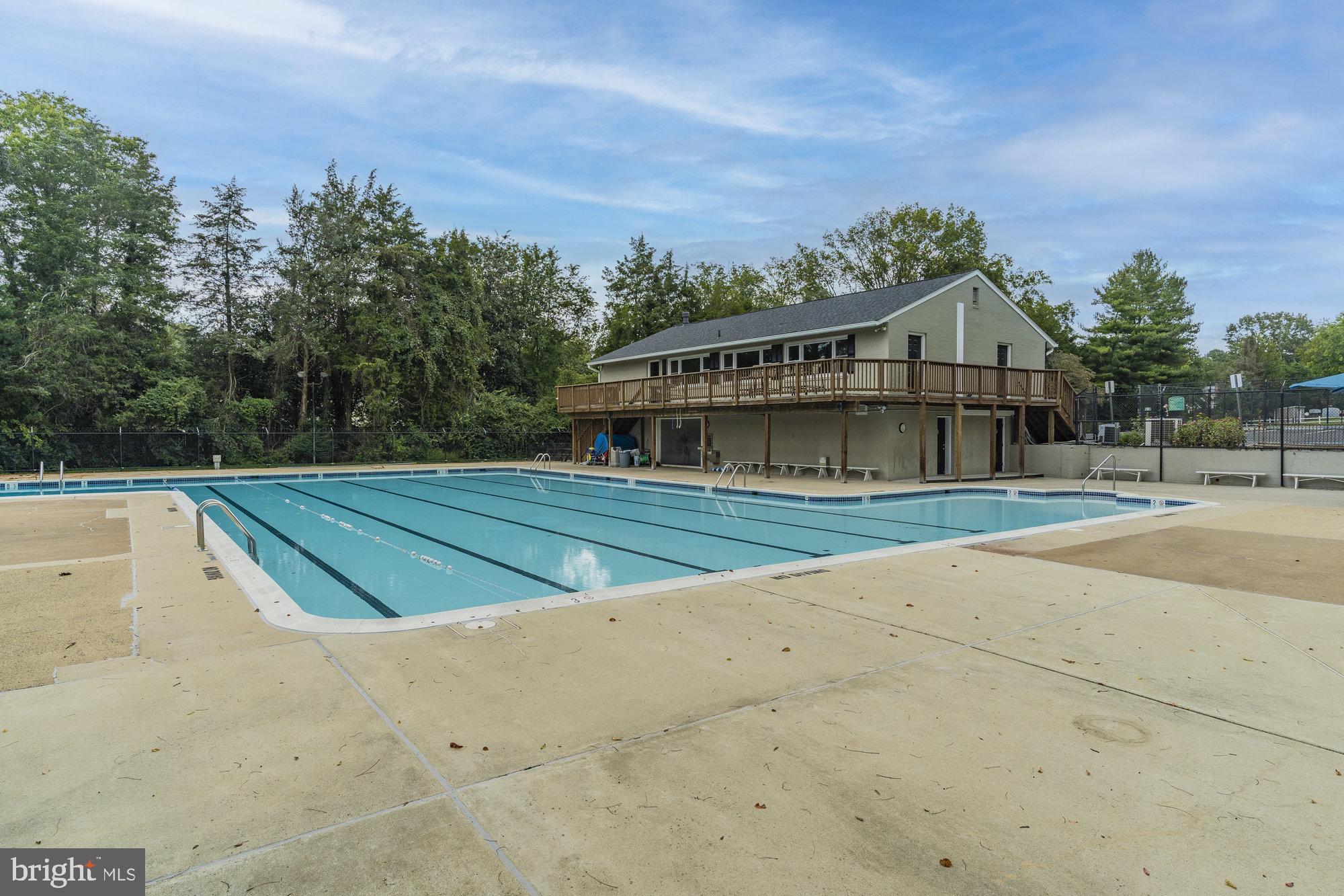 LAKEVALE ESTATES - Residential