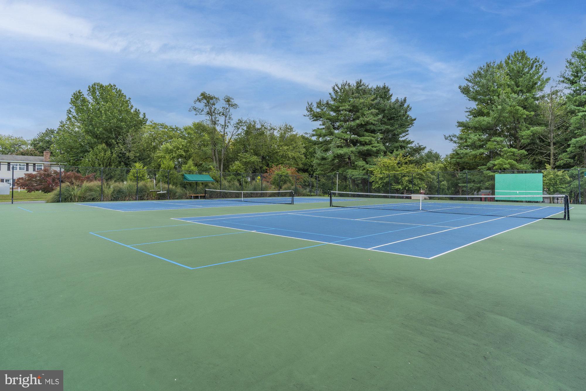 LAKEVALE ESTATES - Residential