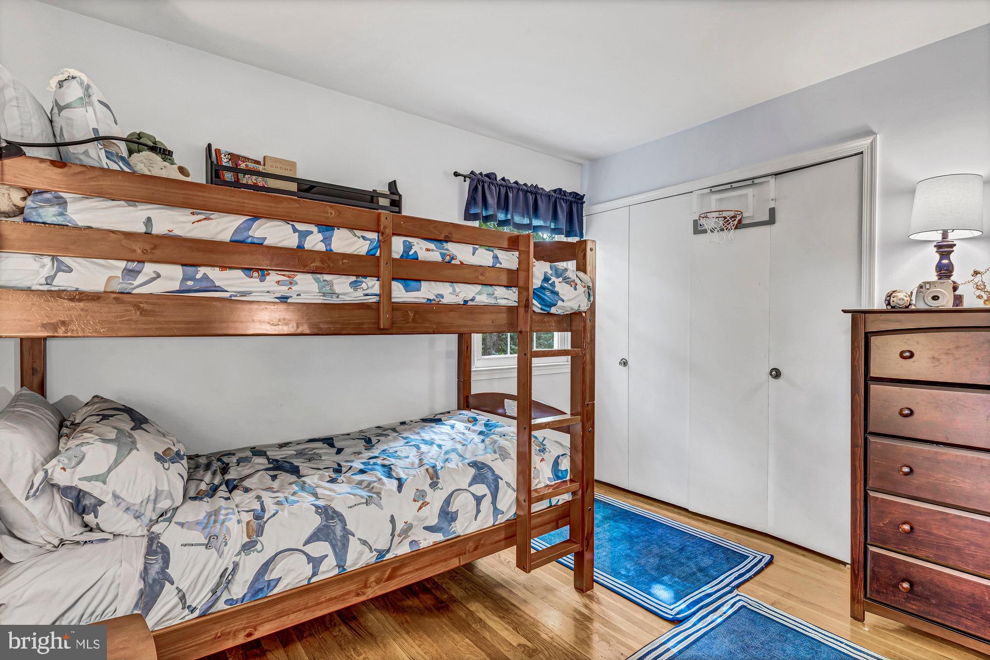 LAKEVALE ESTATES - Residential