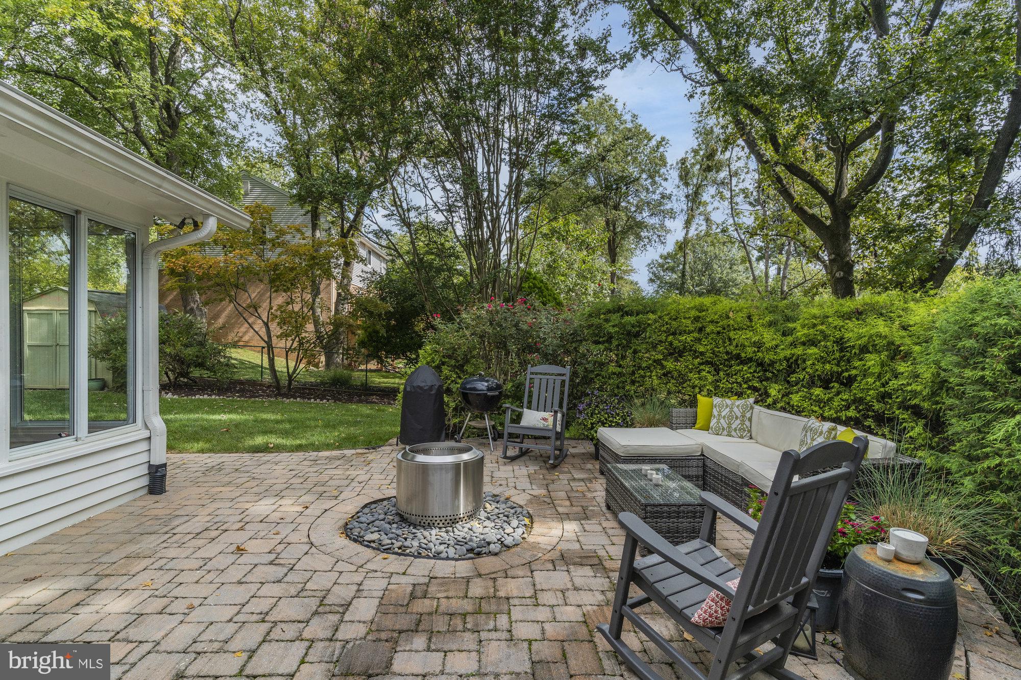 LAKEVALE ESTATES - Residential