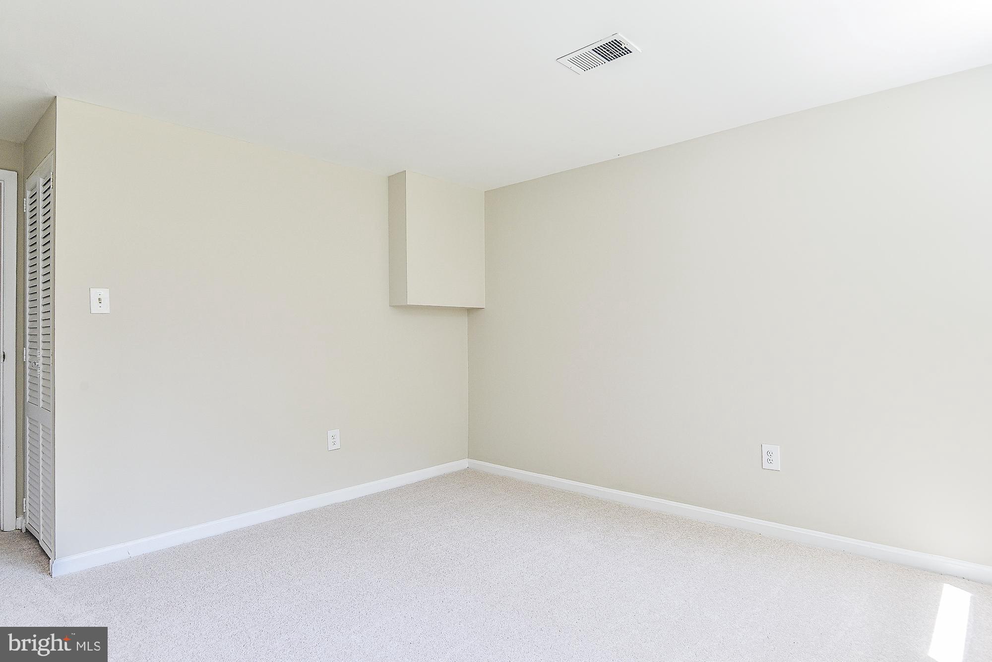 KEENE MILL MANOR - Residential