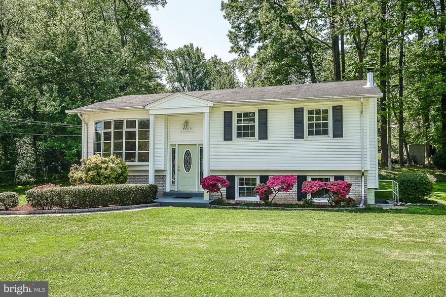 Location! Location! Location! Beautiful 5 Bed/2 Bath Split foyer home in West Springfield prime location. Bright and Sunny all day. Open Floor plan w/ Hardwood floors on main, new carpet on lower level, renovated gourmet kitchen w/ Granite countertop. Top-rated newly renovated Keene Mill Elem, Irving Middle and just renovated West Springfield High School pyramid.  Close to Cardinal Forest and Lake Accotink Trails. Convenient commute options including minues to bus stop and VRE. Easy access to Fairfax County Parkway, I395 and I495.