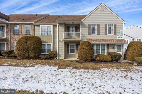 3522 NEILS COURT B MOUNT LAUREL NJ 08054
