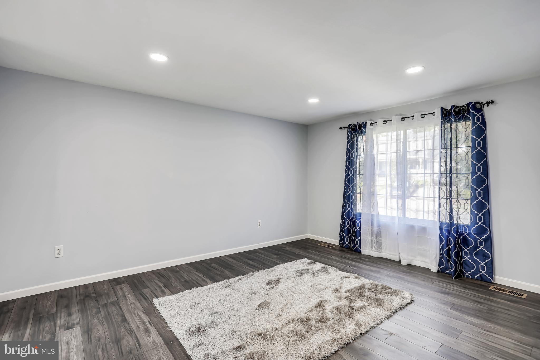 AMBERMILL - Residential