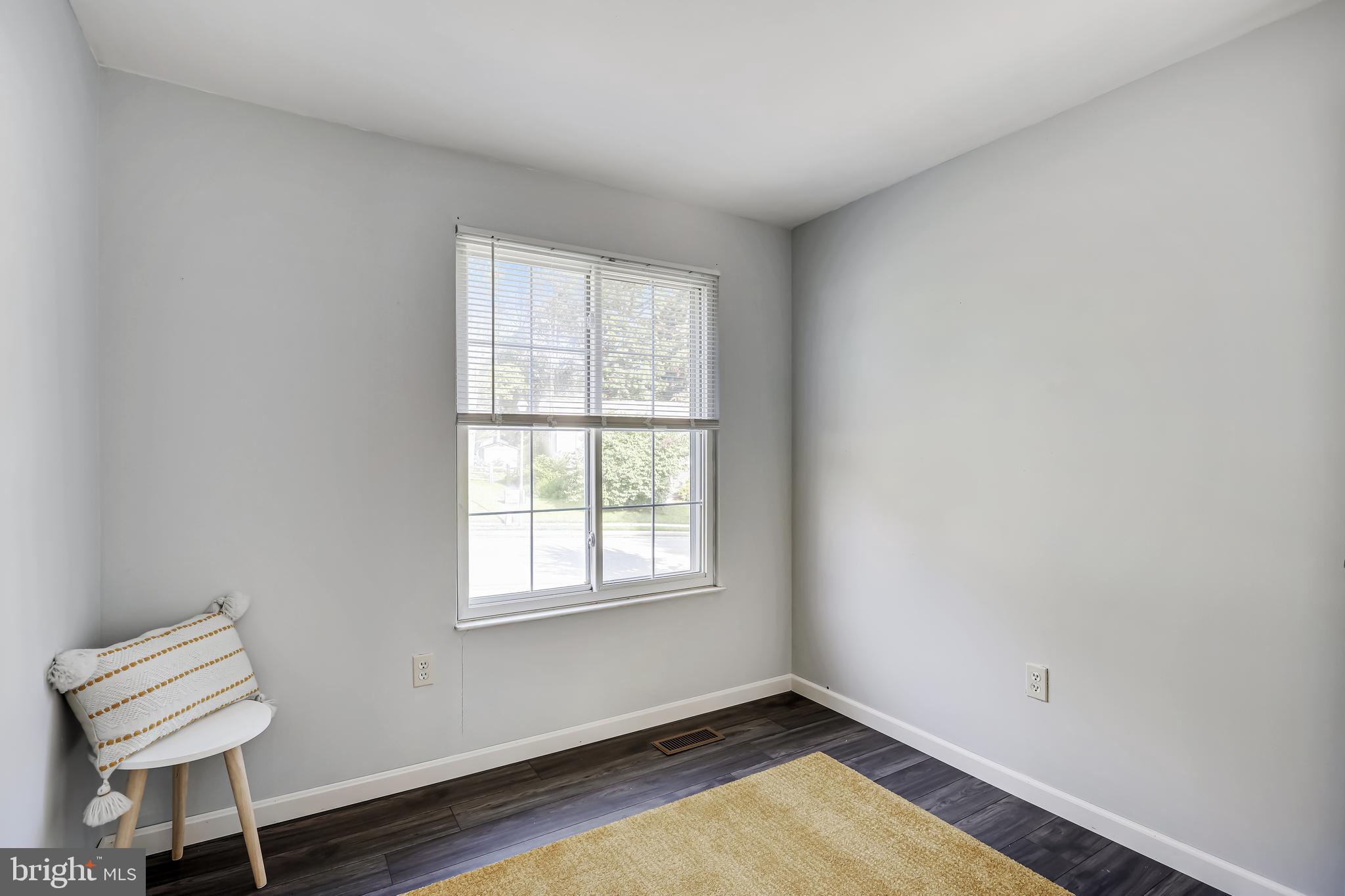 AMBERMILL - Residential