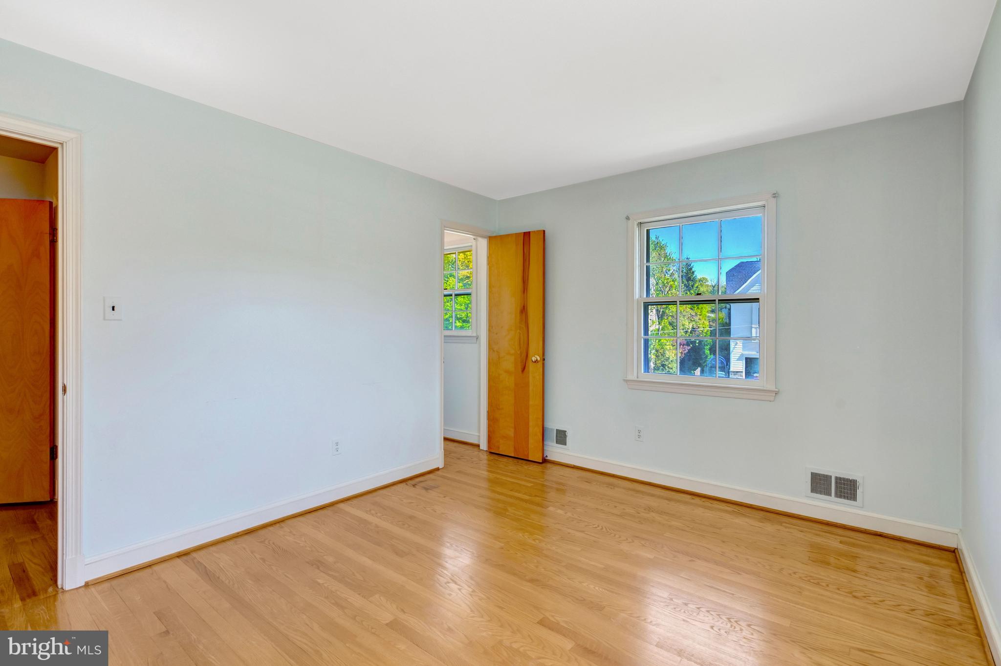 BIRCHWOOD - Residential