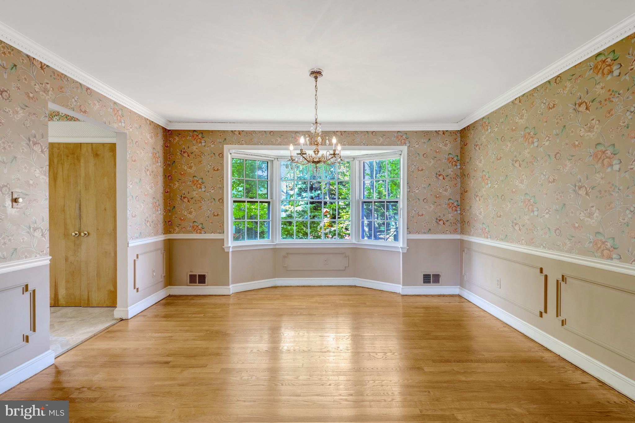 BIRCHWOOD - Residential