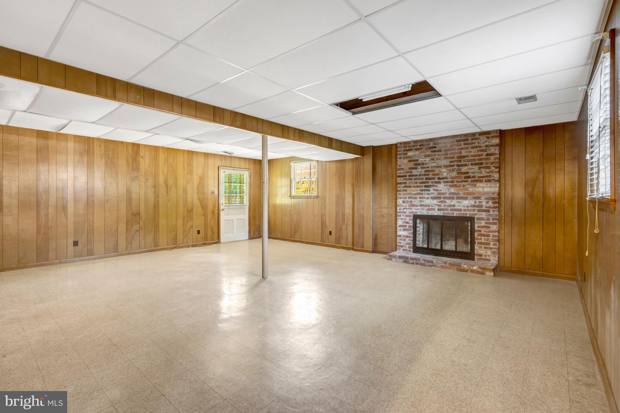 BIRCHWOOD - Residential