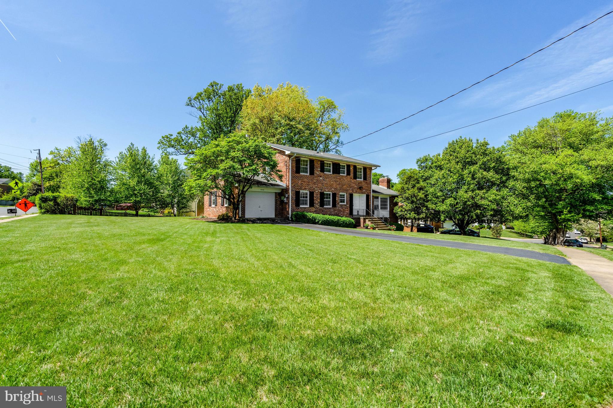 6413 NOBLE DRIVE