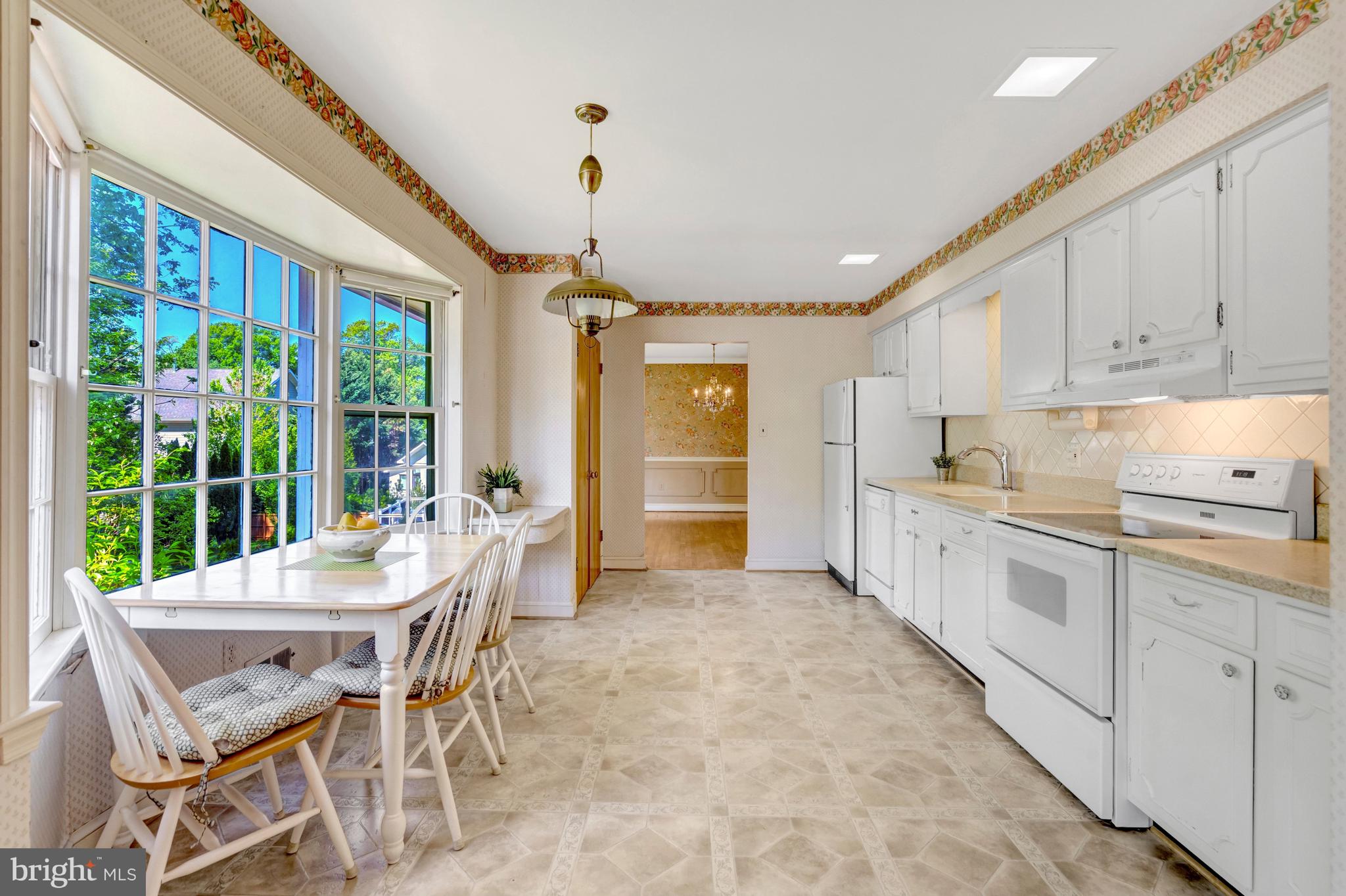 BIRCHWOOD - Residential