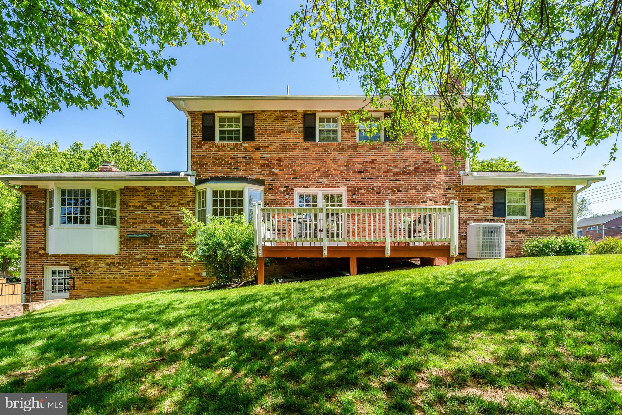 6413 NOBLE DRIVE