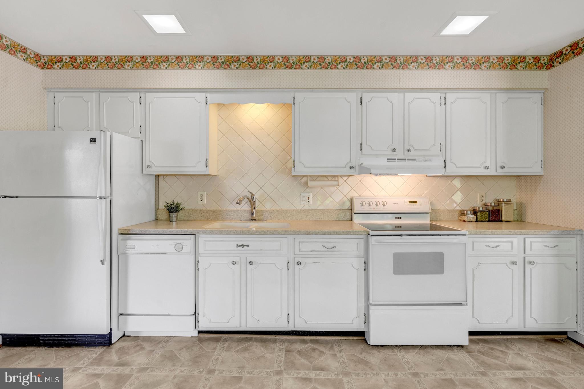 BIRCHWOOD - Residential