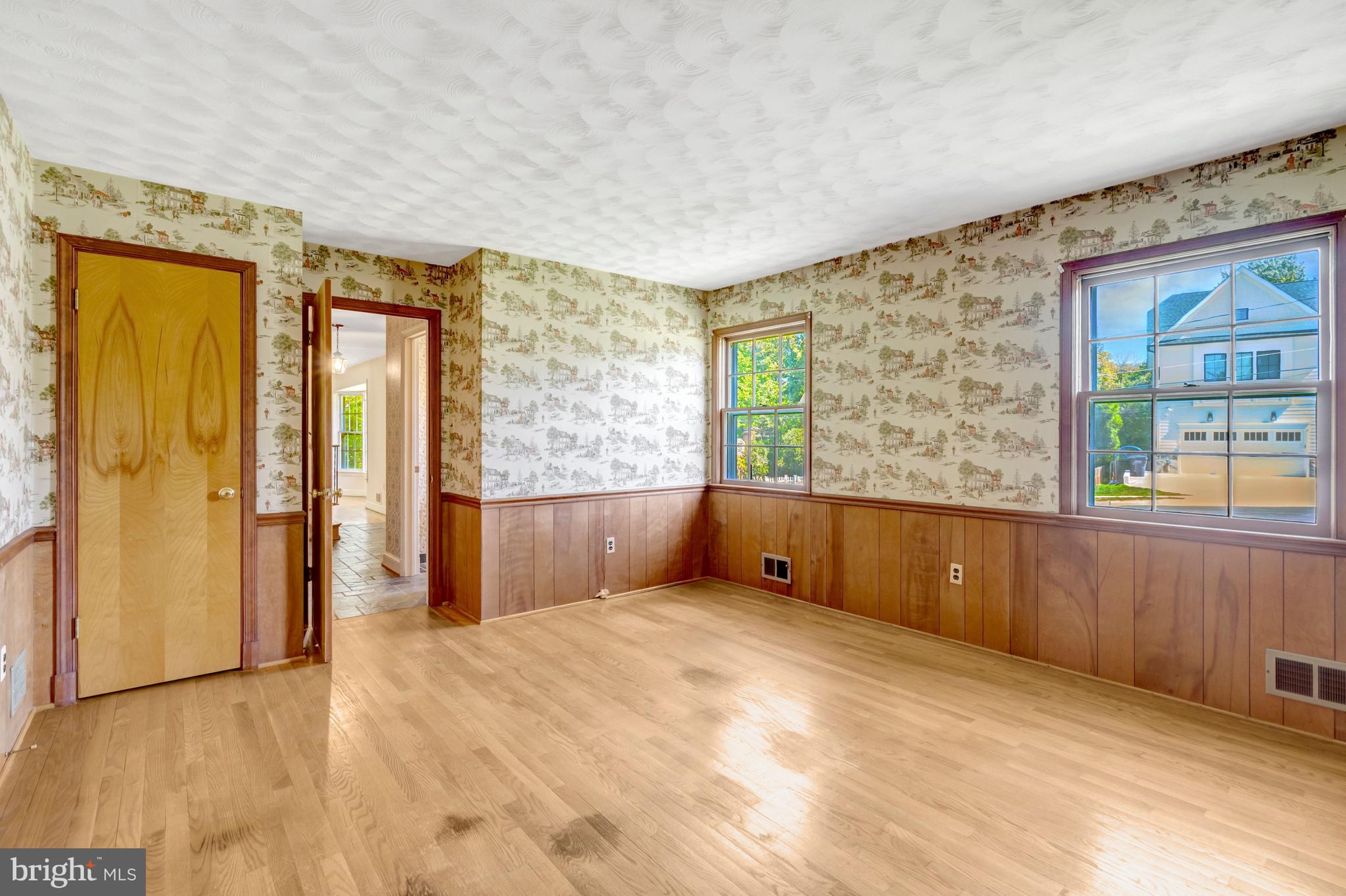 BIRCHWOOD - Residential