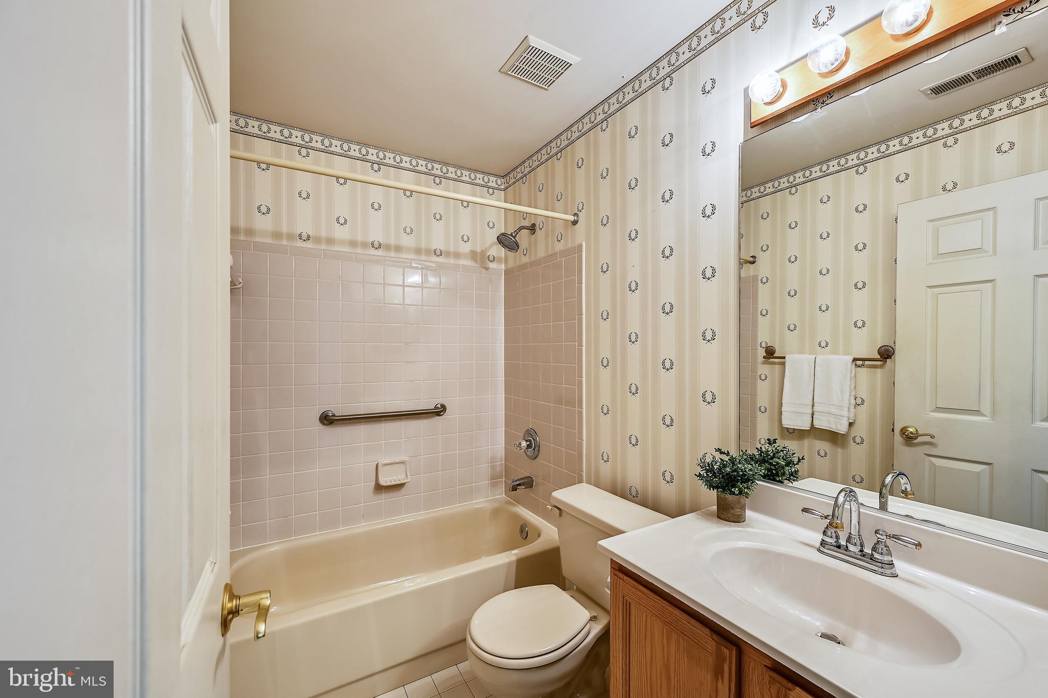 HERITAGE HARBOUR - Residential