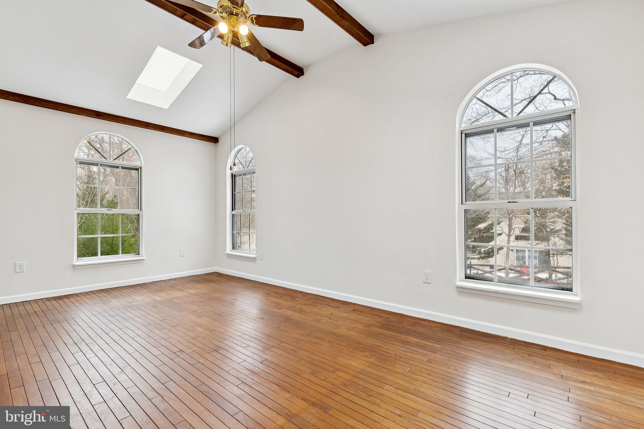 LAKE RIDGE - Residential