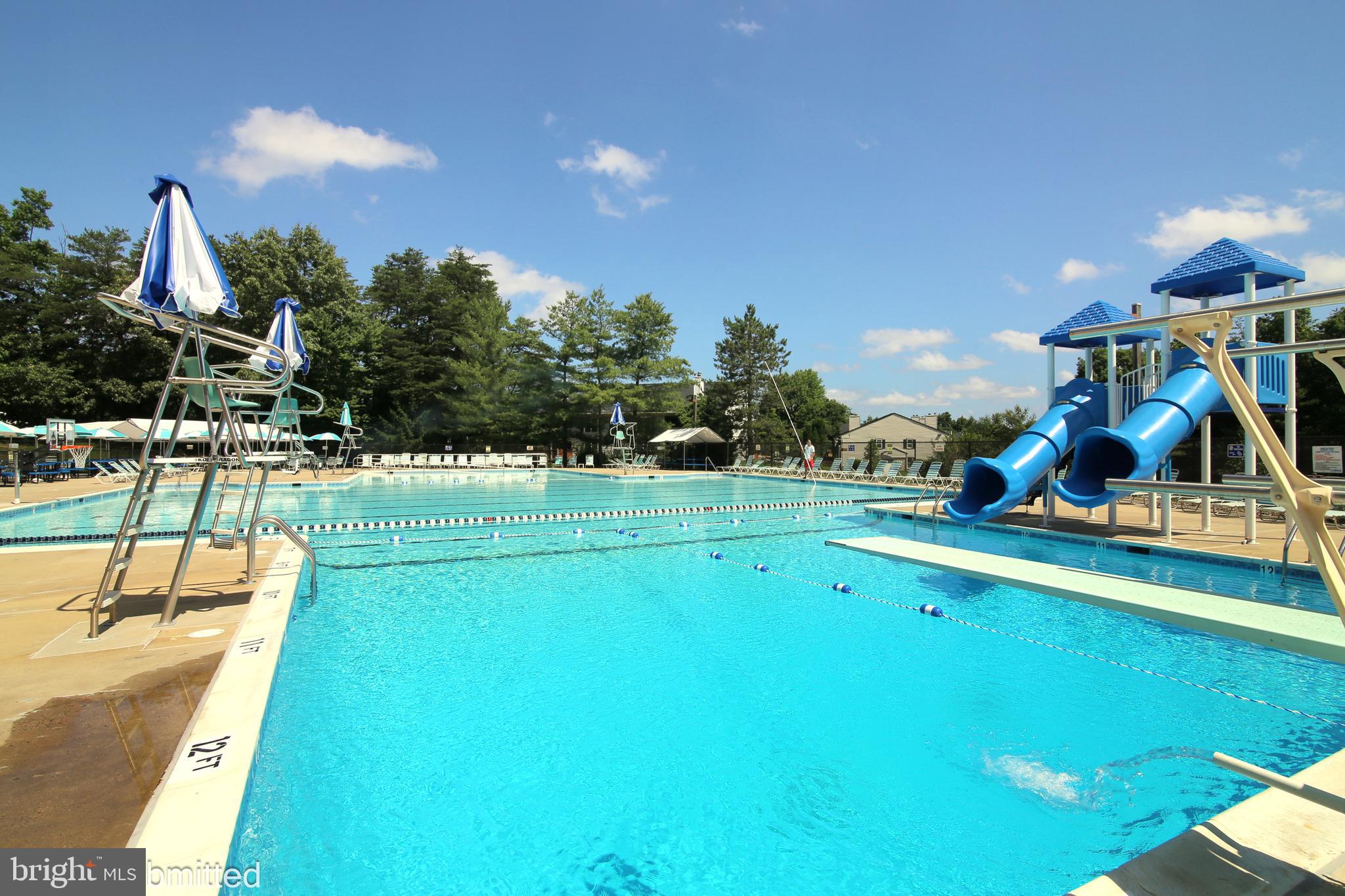 LAKE RIDGE - Residential