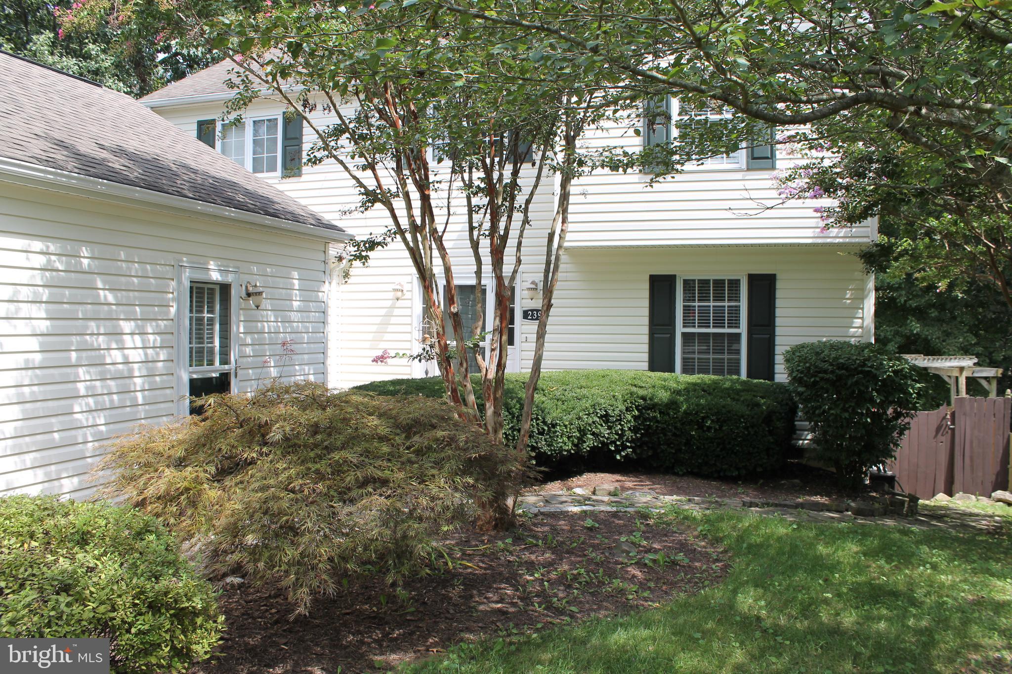 GLENMONT VILLAGE - Residential