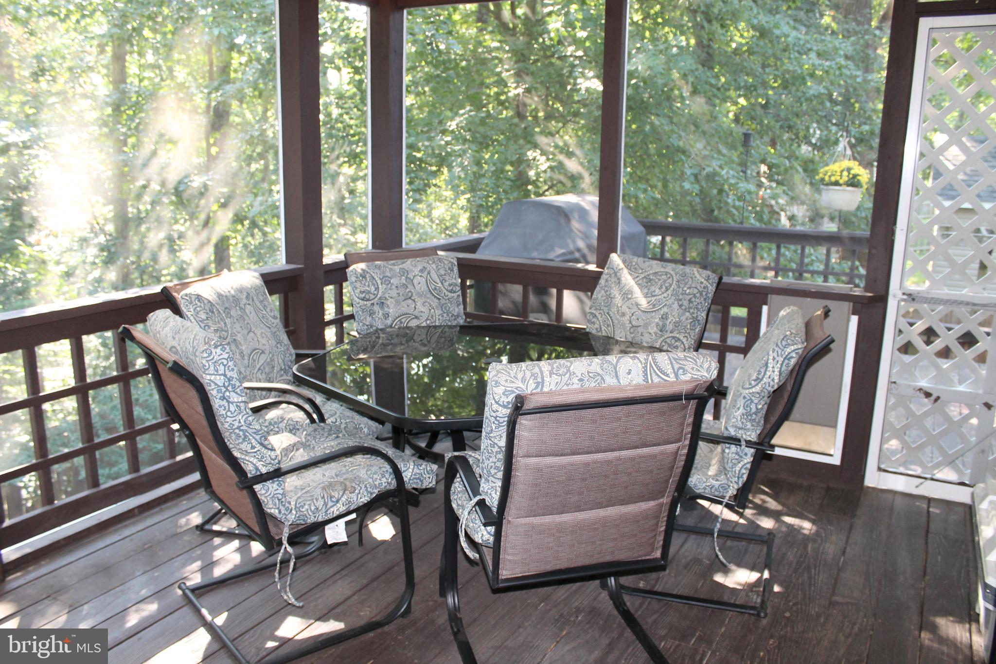 GLENMONT VILLAGE - Residential