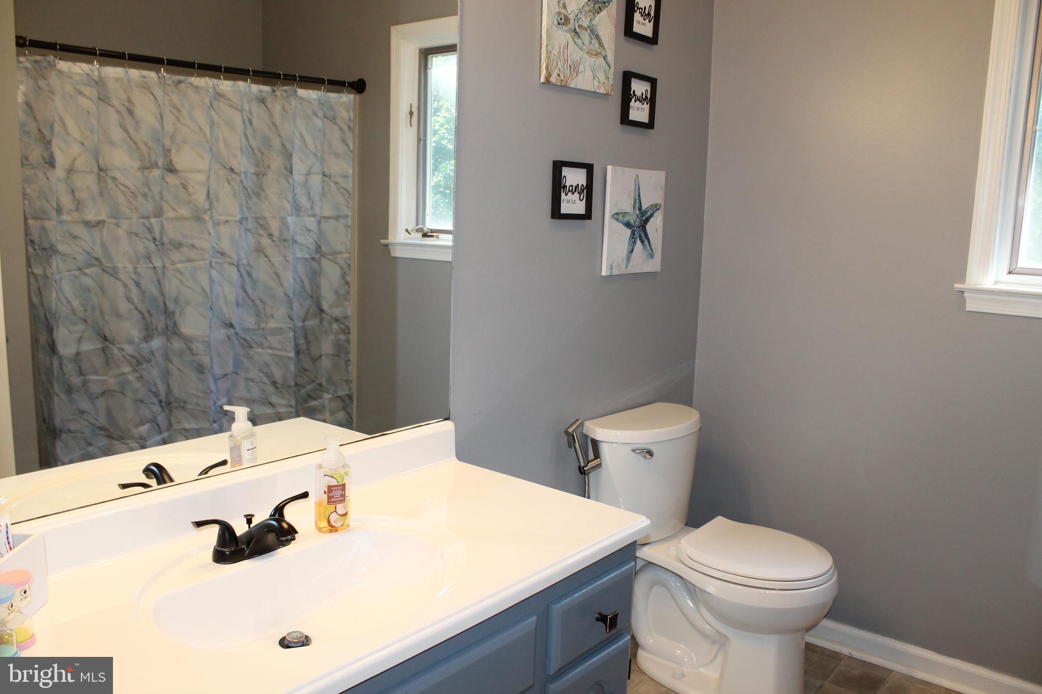 GLENMONT VILLAGE - Residential