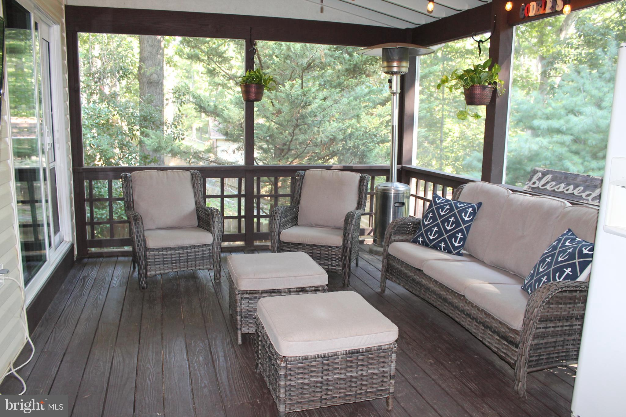 GLENMONT VILLAGE - Residential