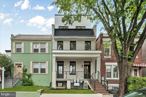 1008 4TH STREET NE 2 WASHINGTON DC 20002