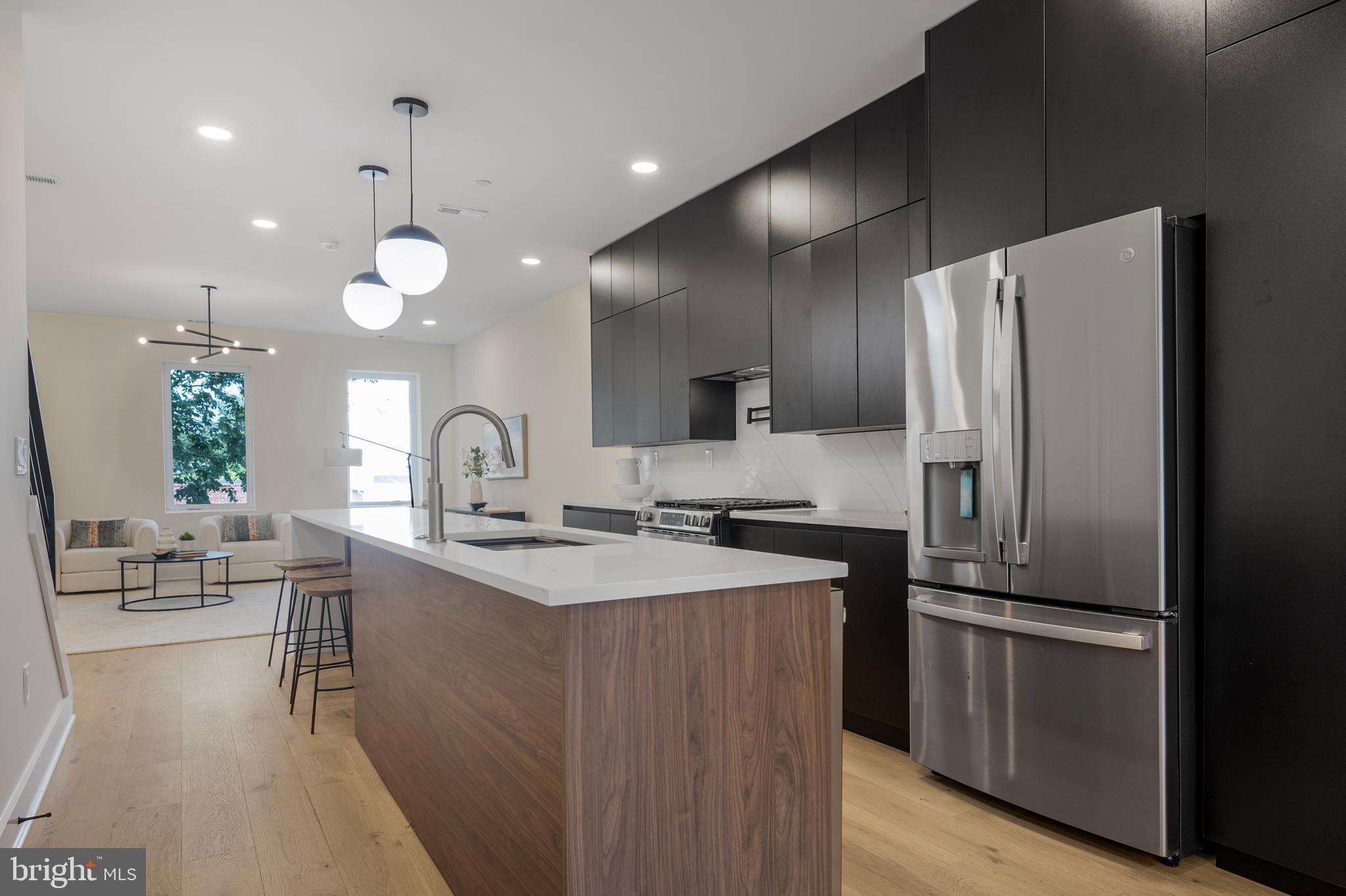 1008 4TH STREET NE 2
