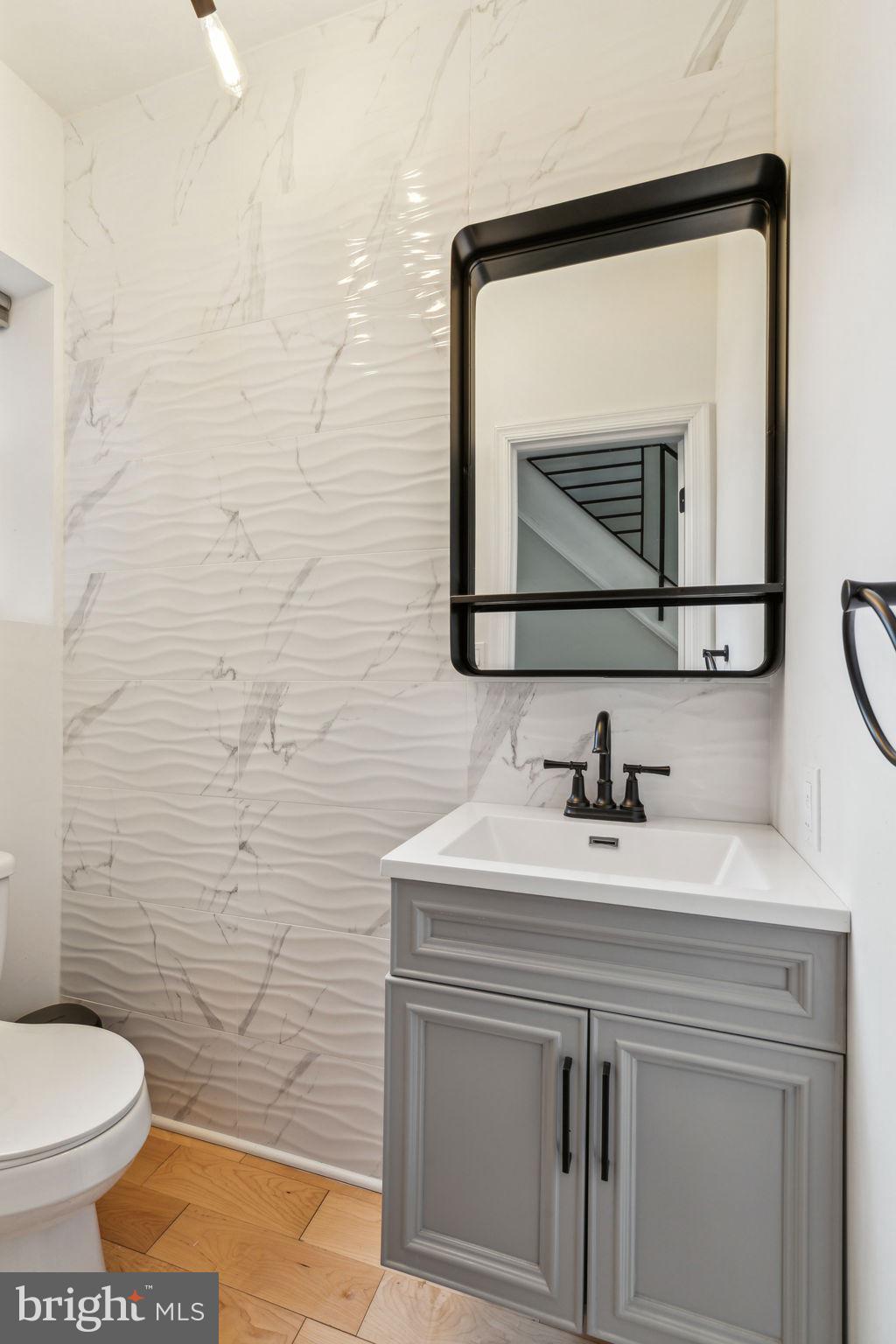 POINT BREEZE - Residential Lease