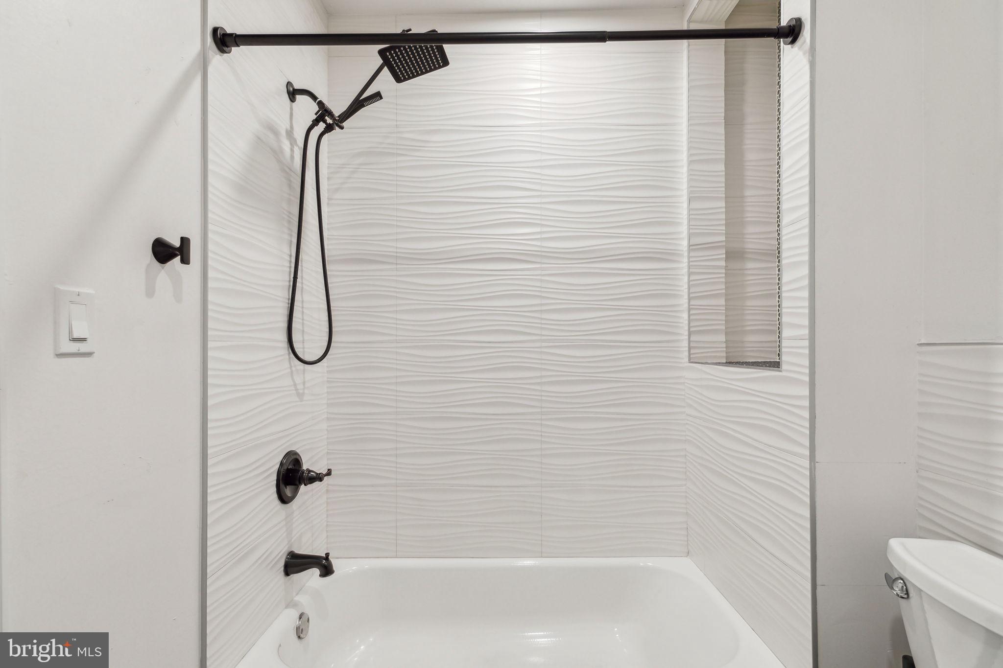 POINT BREEZE - Residential Lease