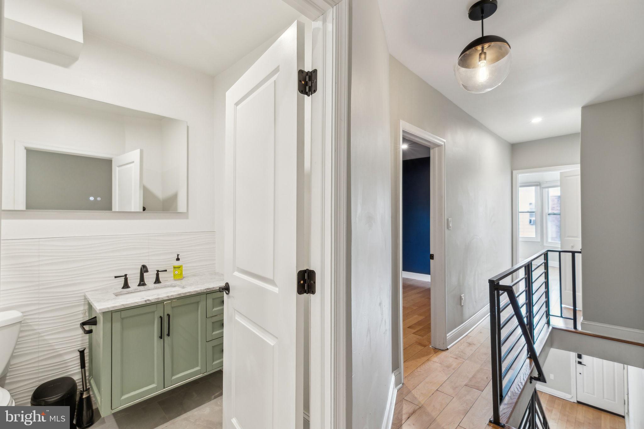 POINT BREEZE - Residential Lease