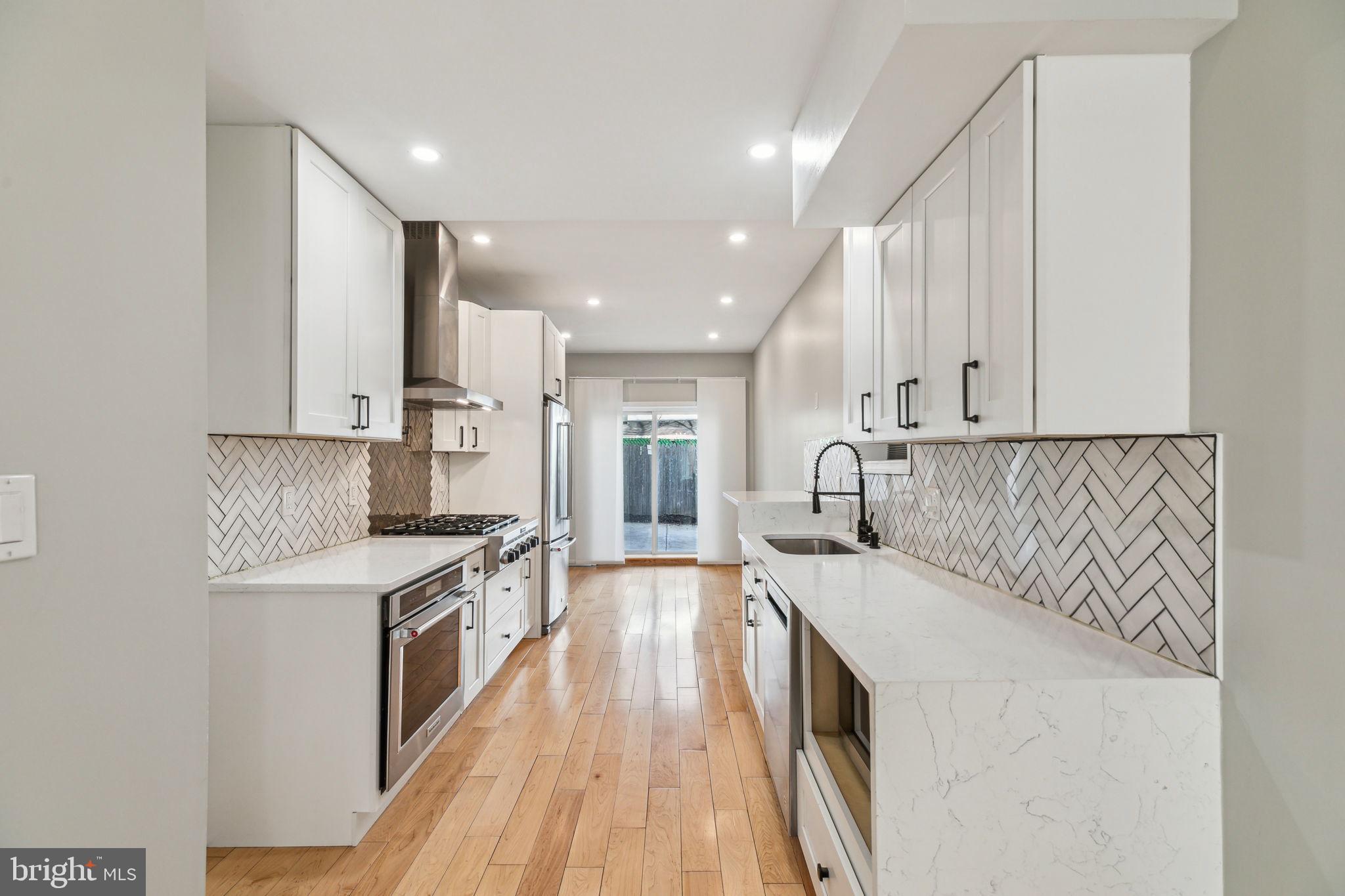 POINT BREEZE - Residential Lease