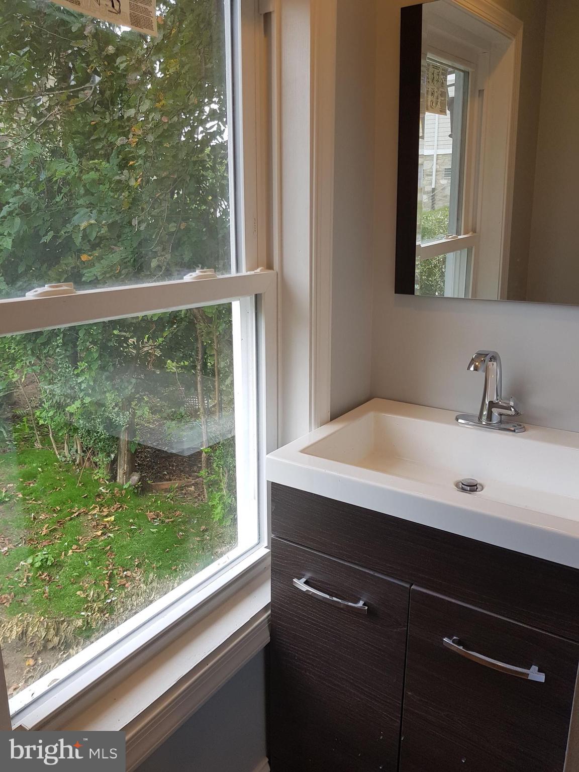 PHILADELPHIA (NORTHEAST) - Residential Lease