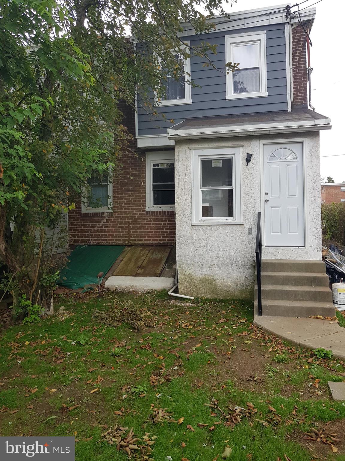 PHILADELPHIA (NORTHEAST) - Residential Lease