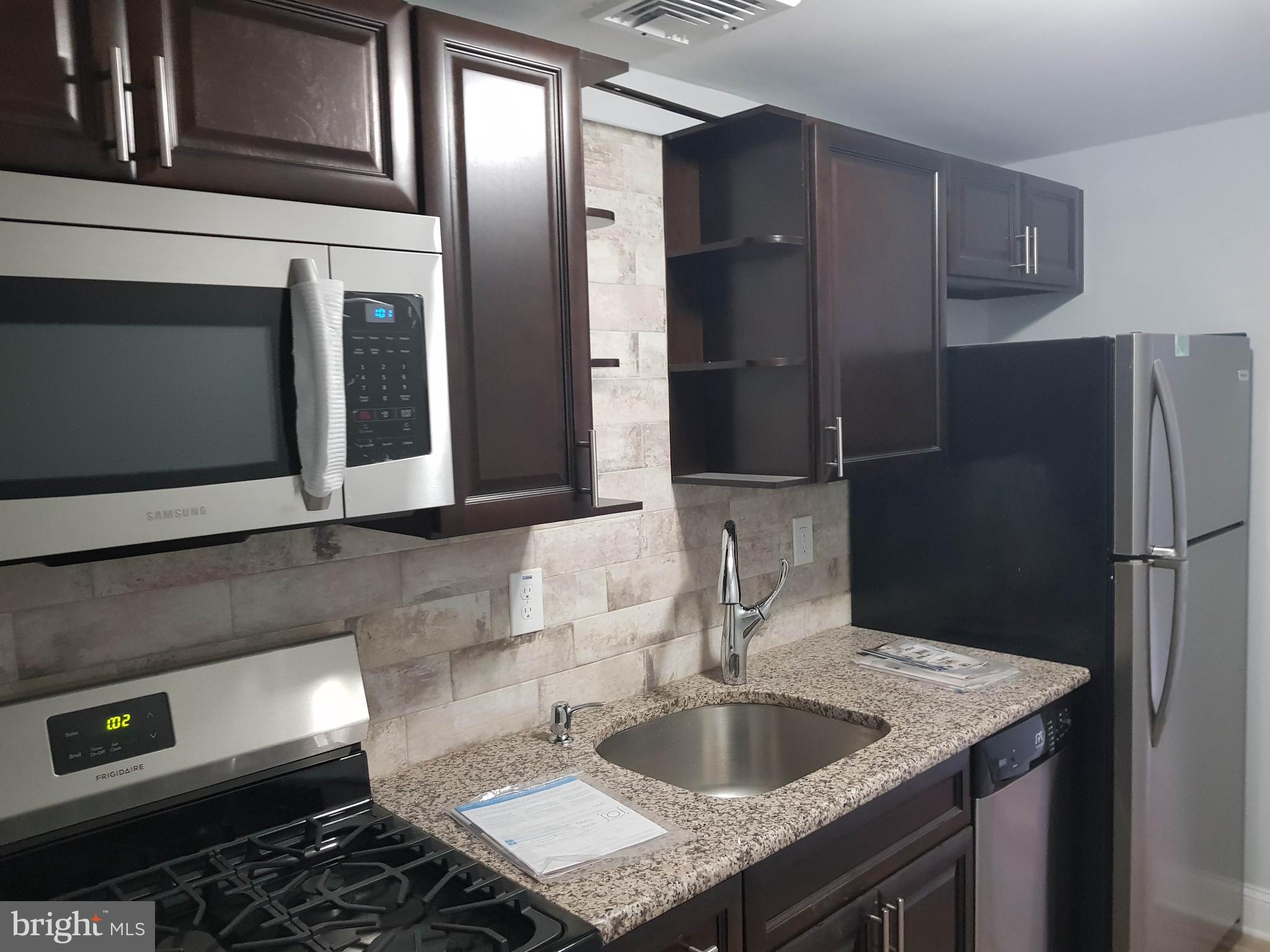 PHILADELPHIA (NORTHEAST) - Residential Lease