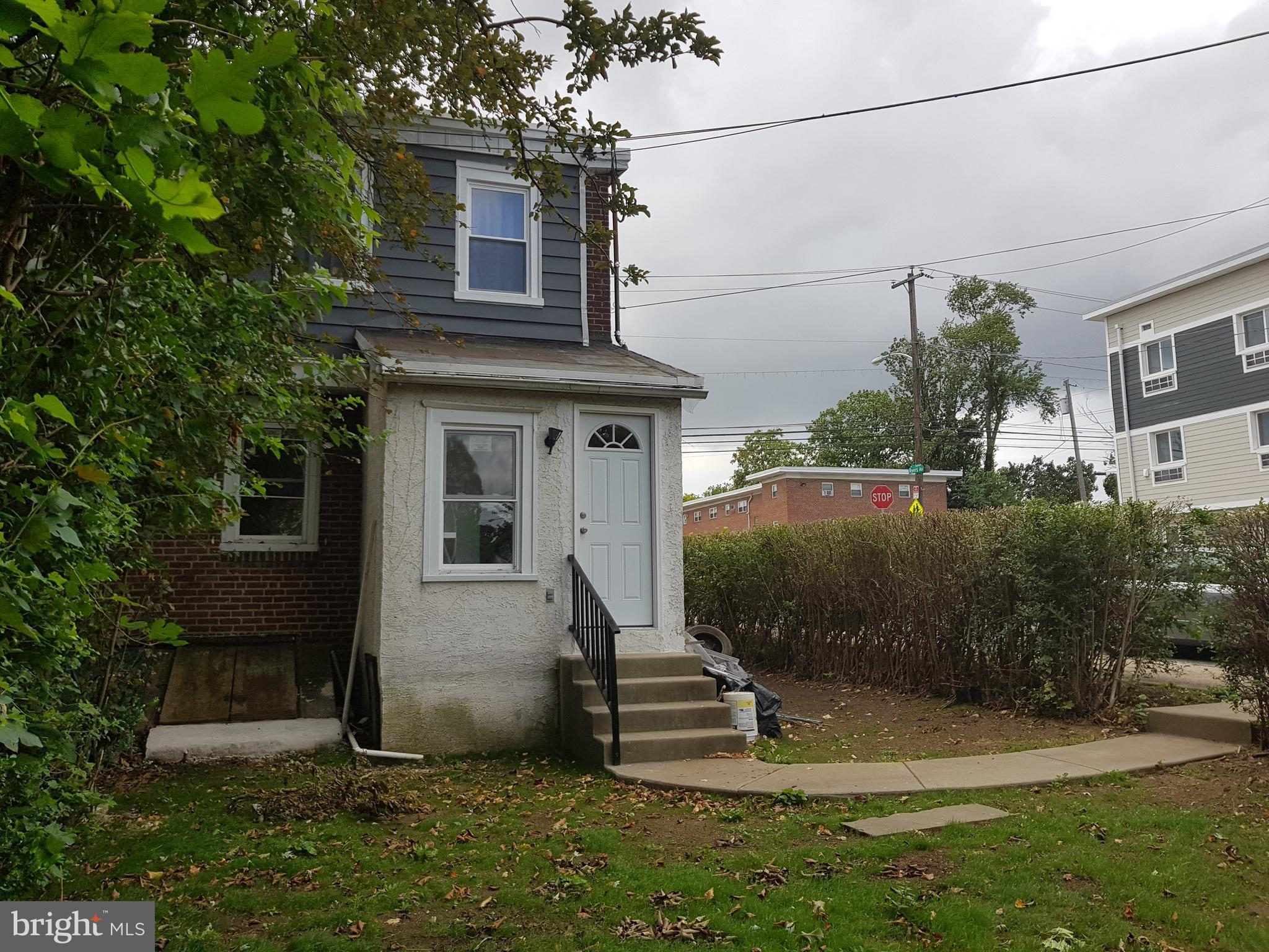 PHILADELPHIA (NORTHEAST) - Residential Lease